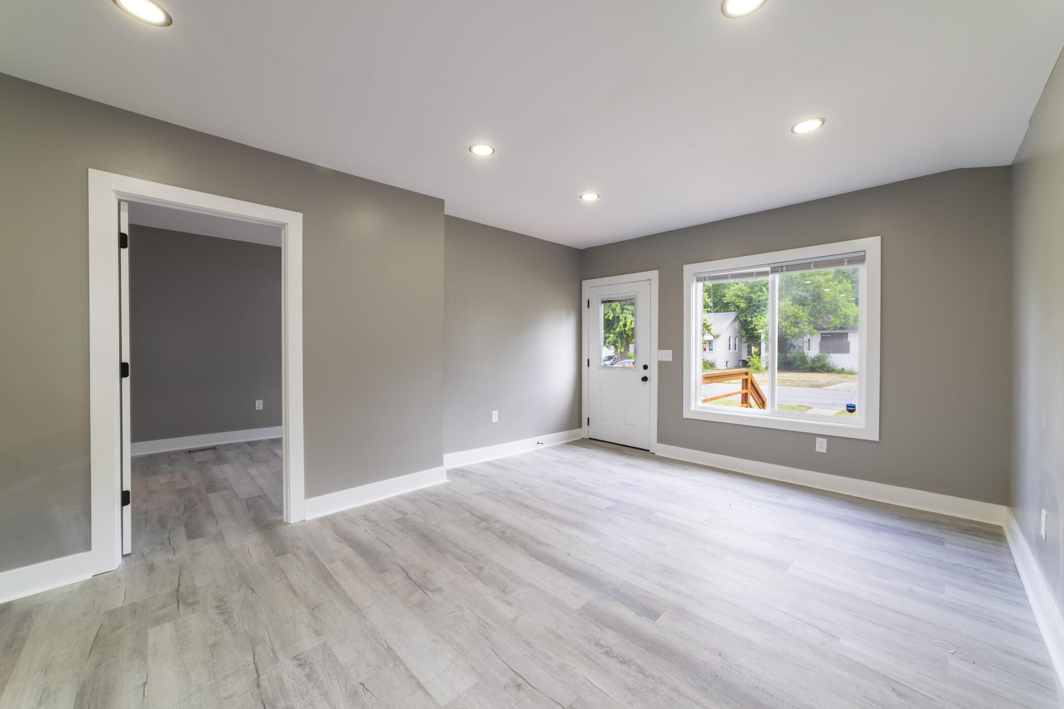 3776 Harrison Street