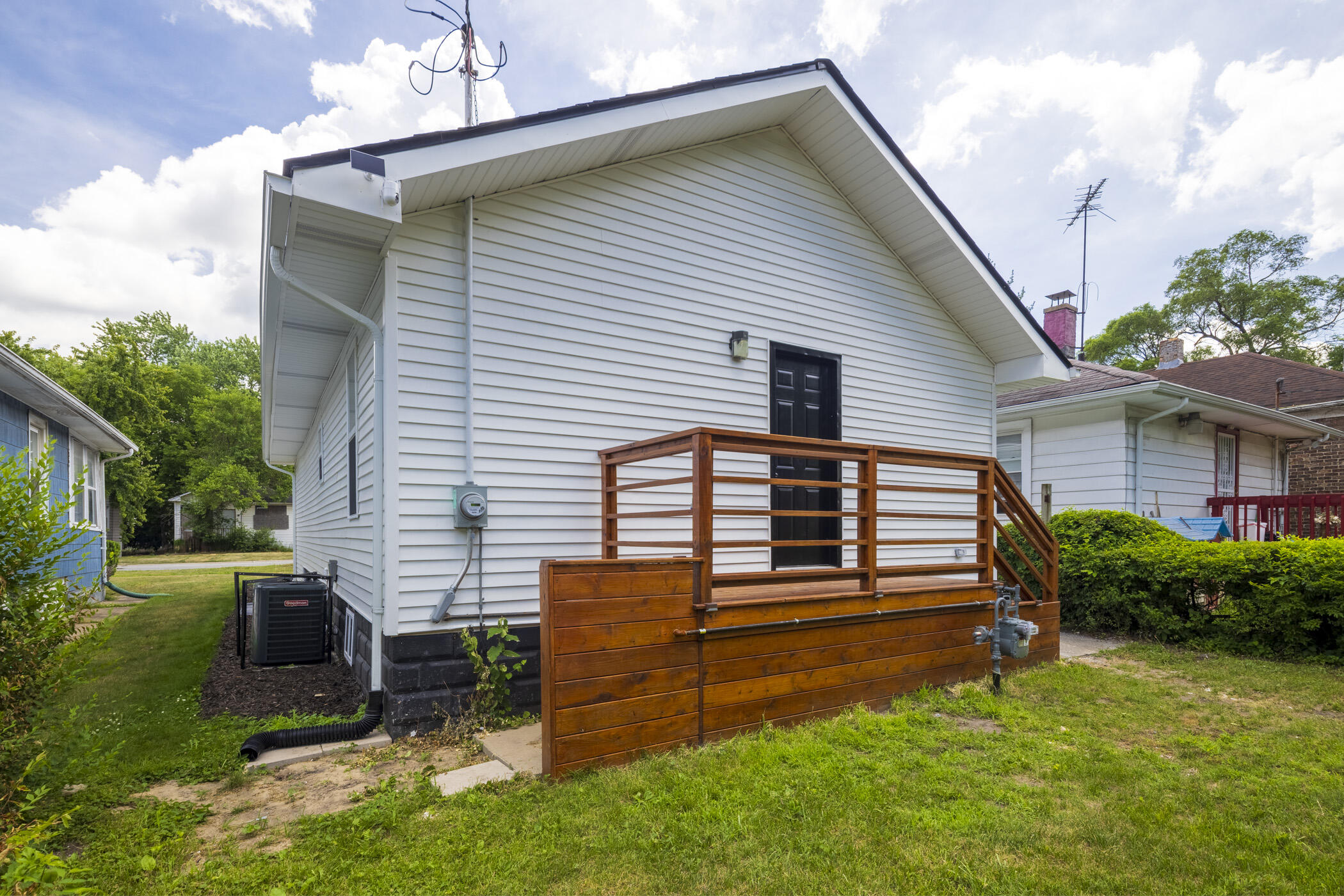 3776 Harrison Street