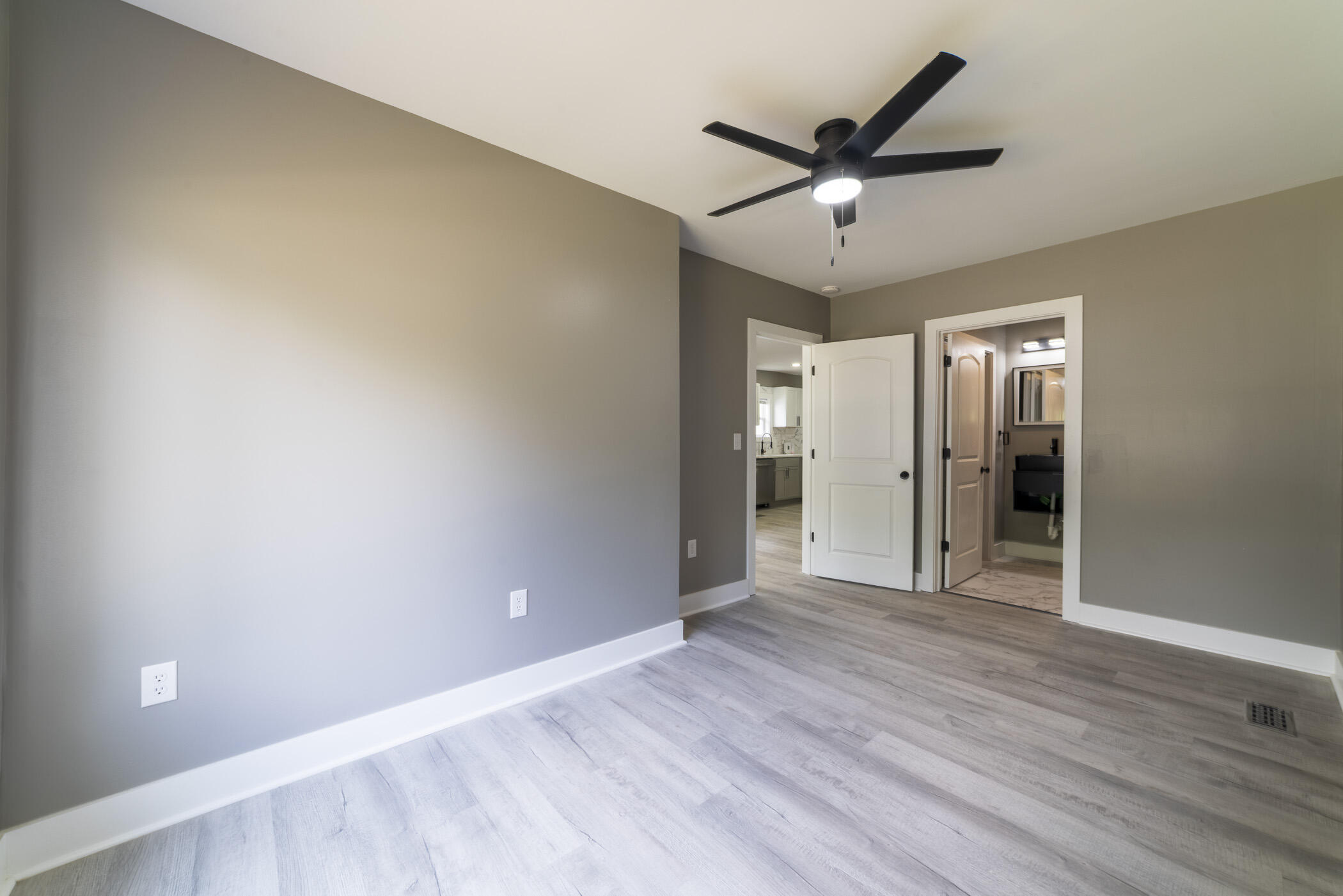 3776 Harrison Street