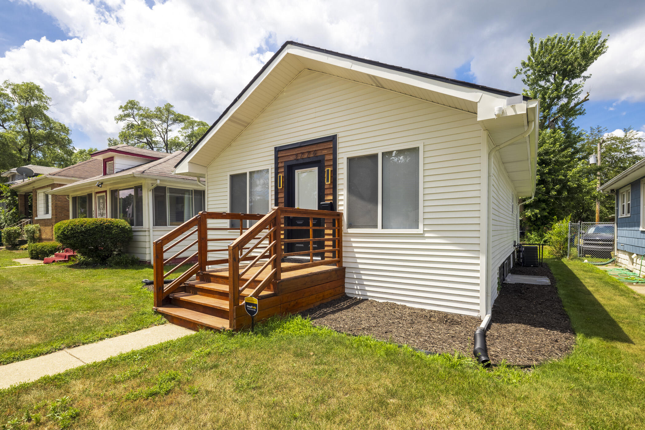 3776 Harrison Street