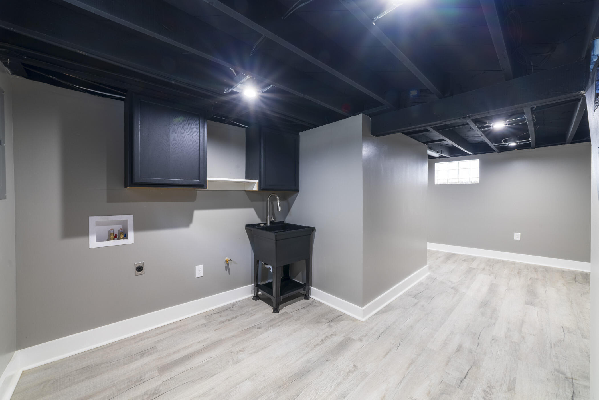 3776 Harrison Street