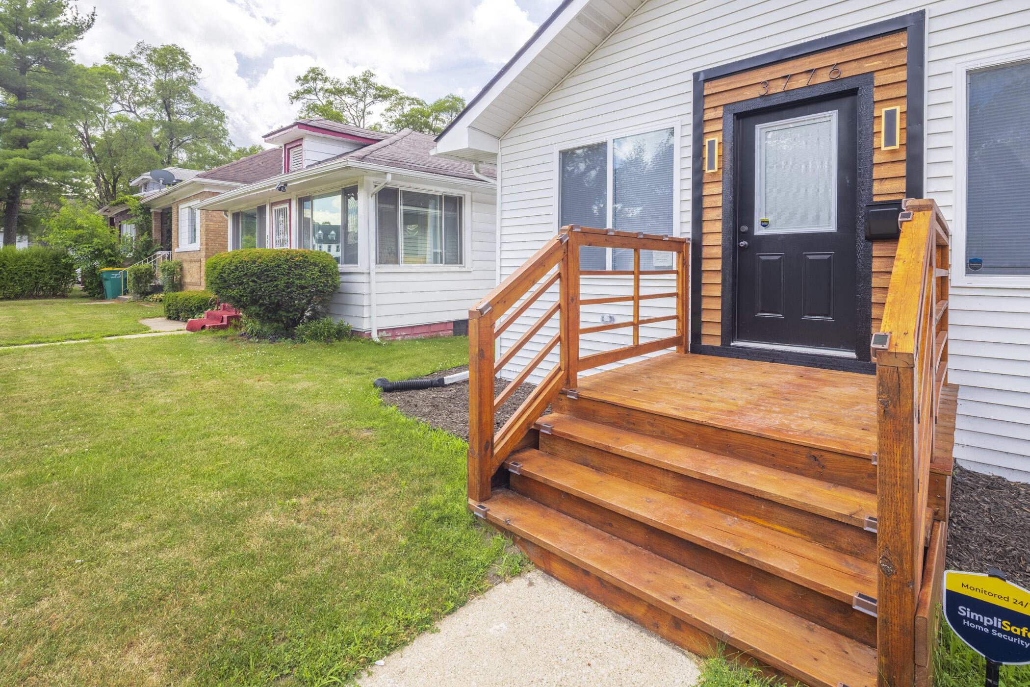 3776 Harrison Street