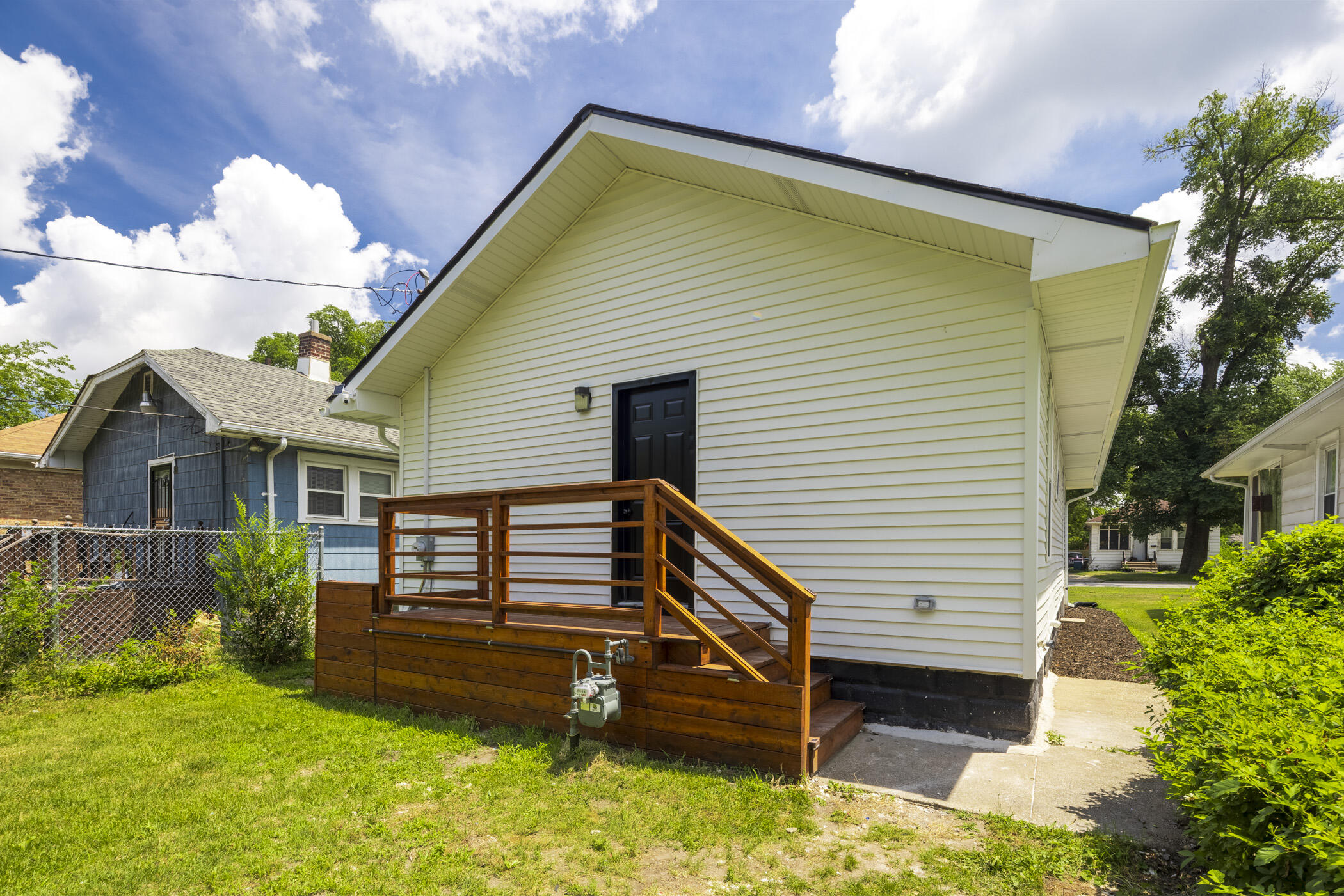 3776 Harrison Street