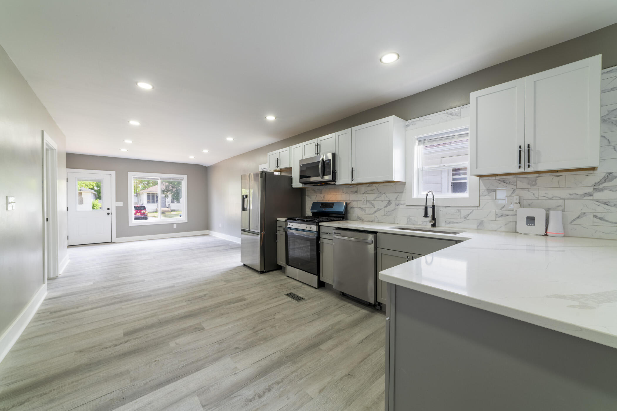 3776 Harrison Street