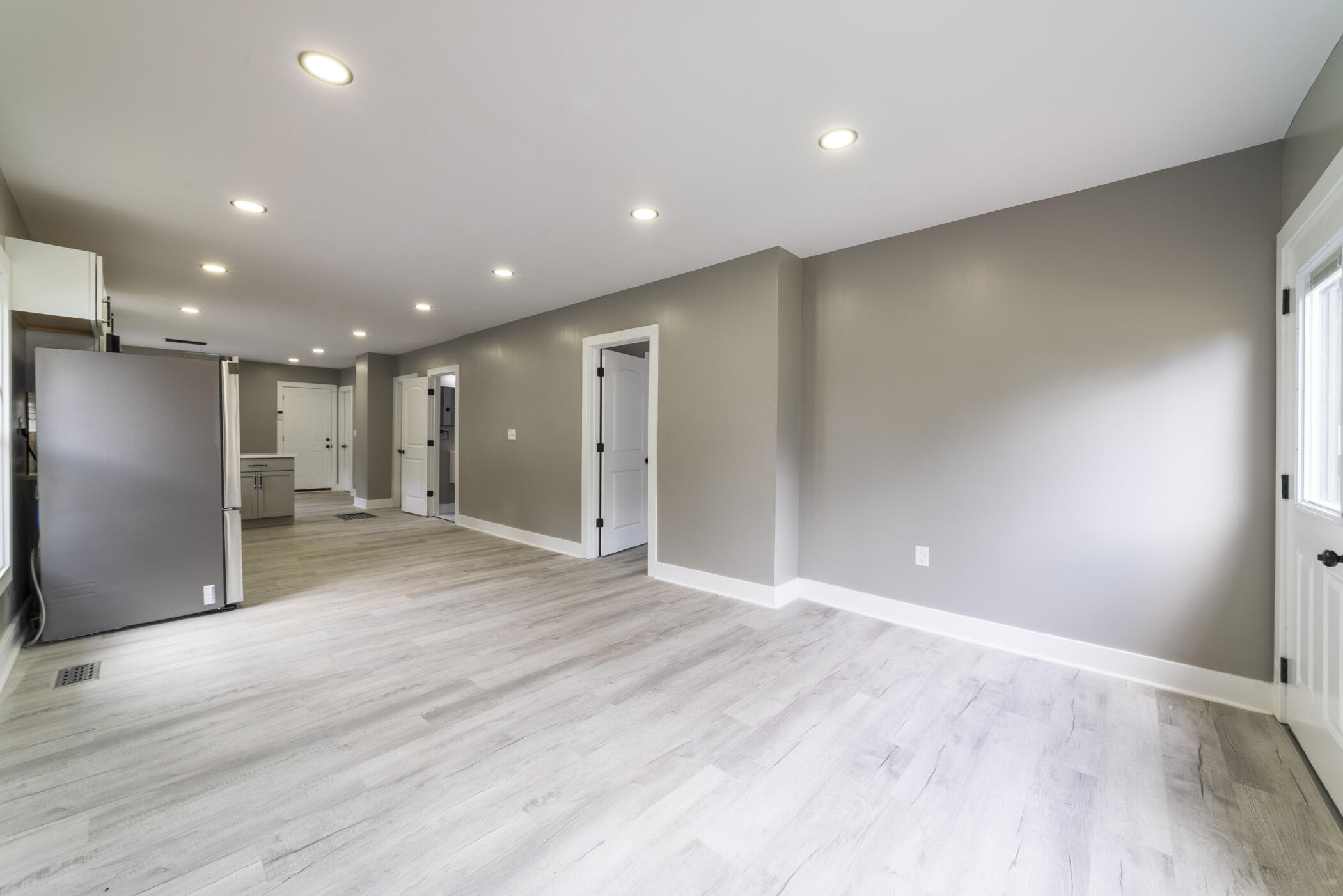 3776 Harrison Street