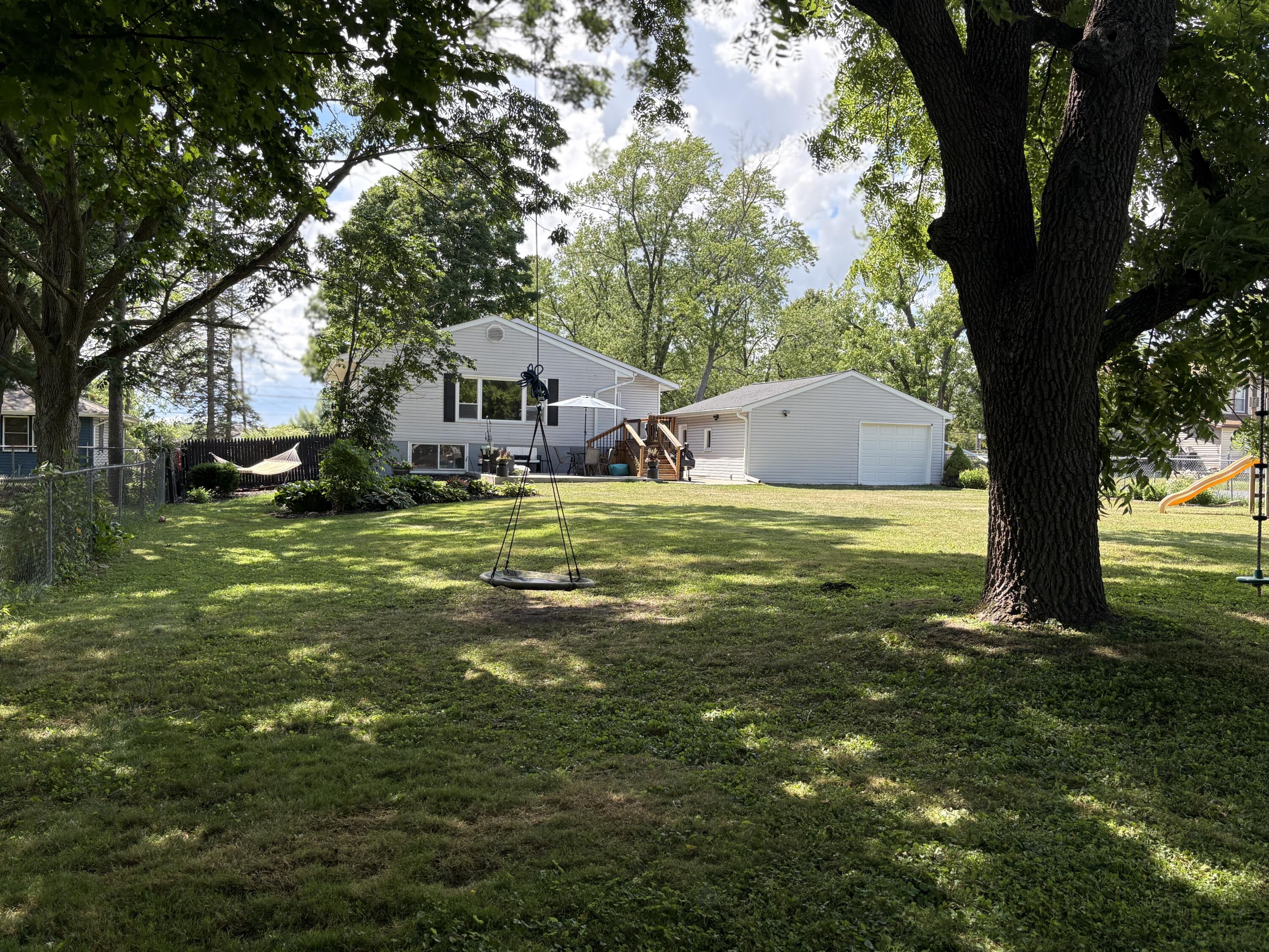 2404 N Campbell Street