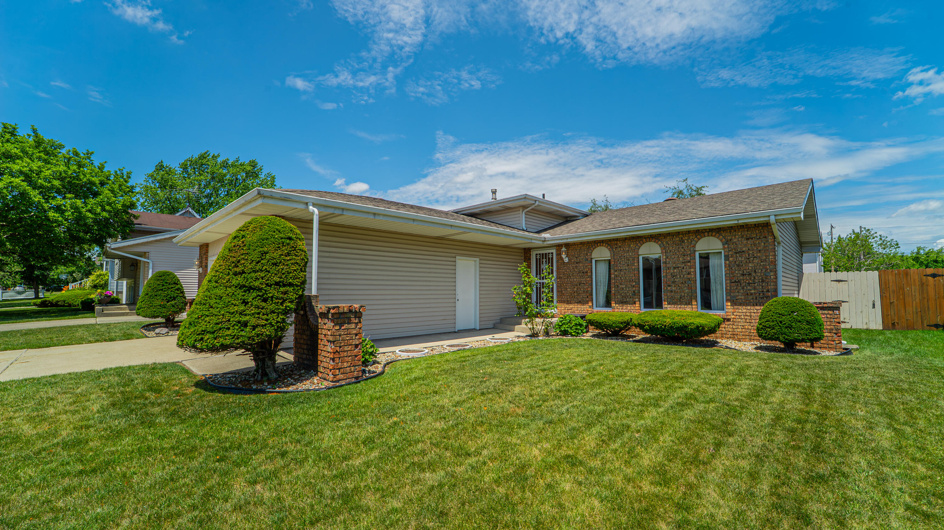 942 High Ridge Drive