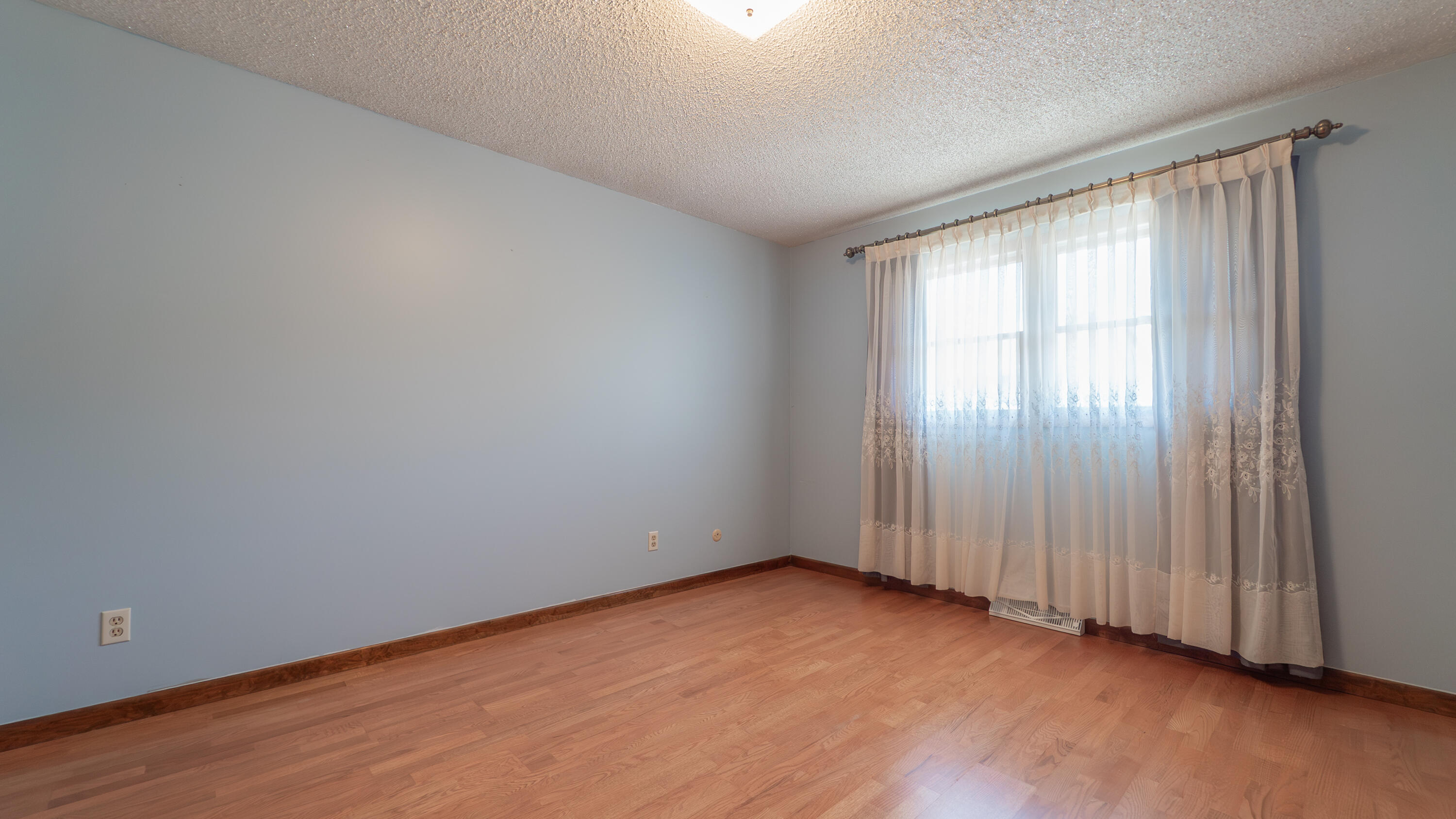 942 High Ridge Drive