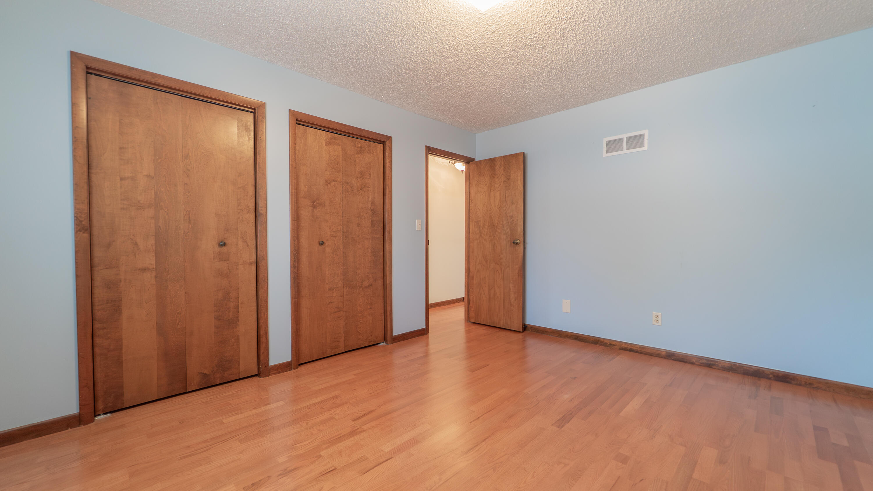 942 High Ridge Drive
