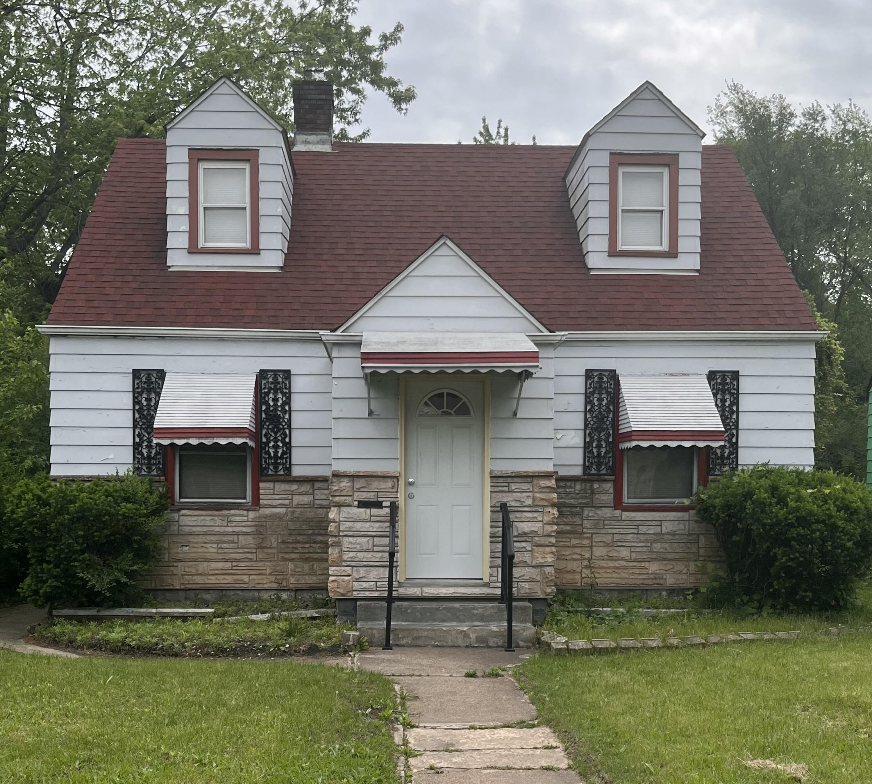 853 Louisiana Street
