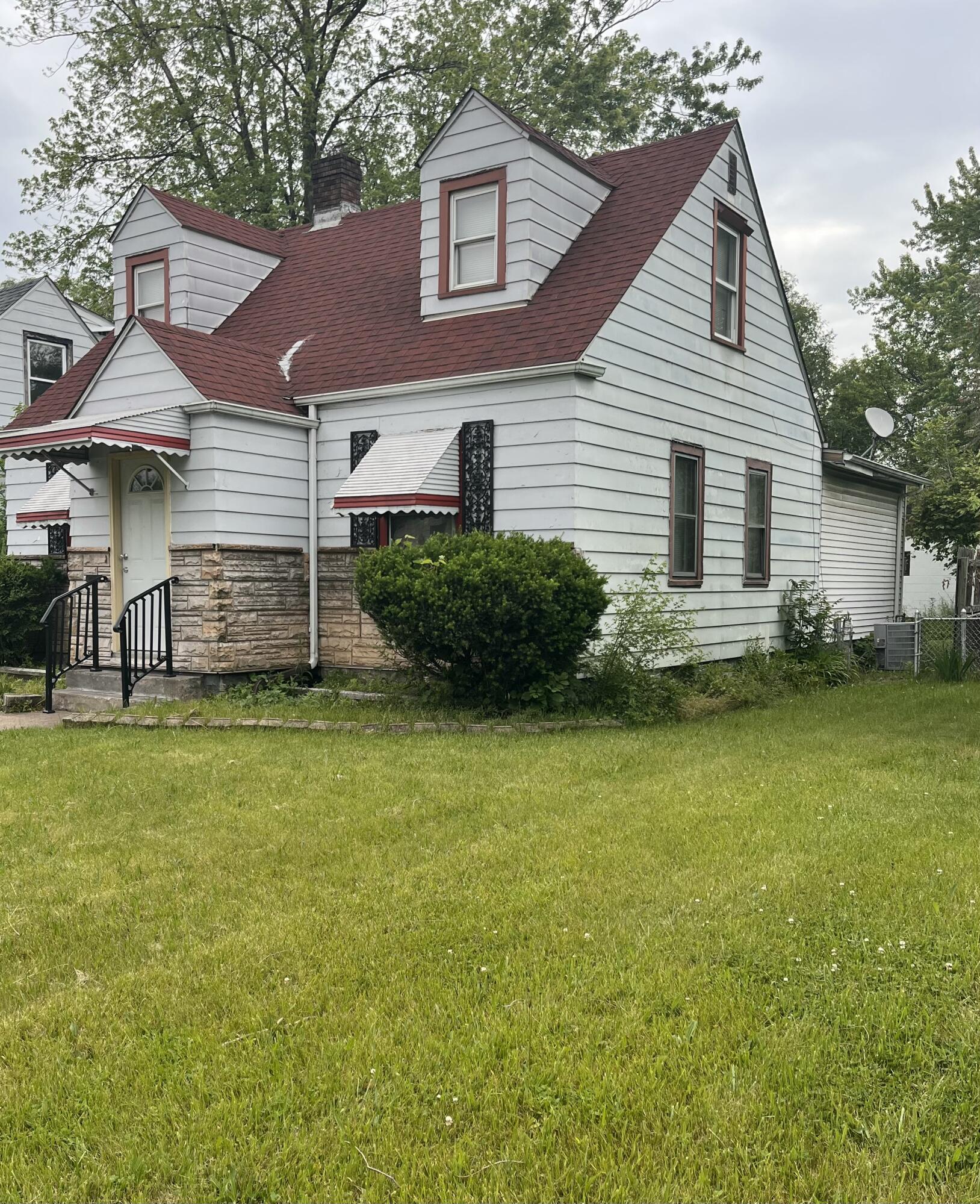 853 Louisiana Street