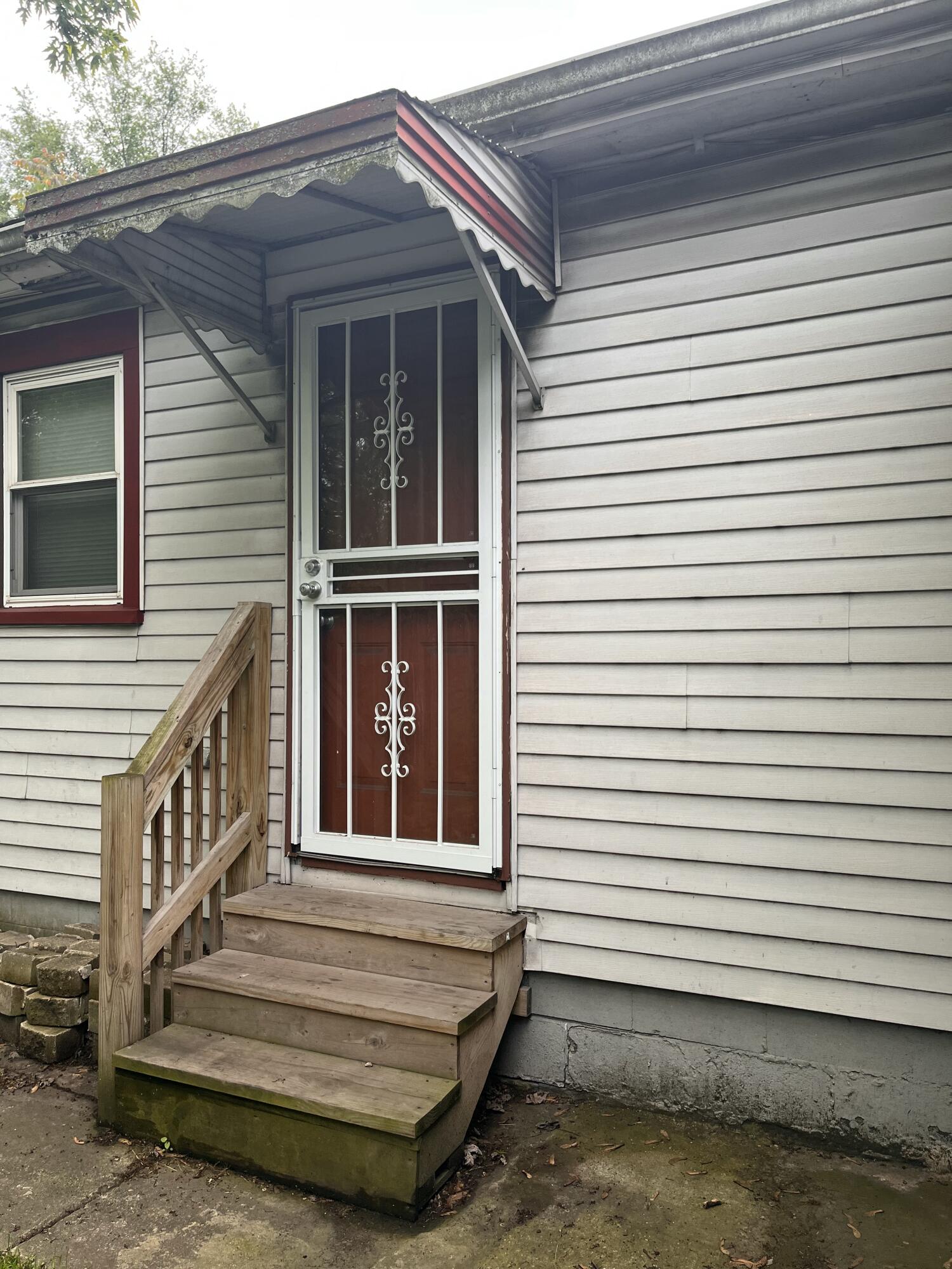 853 Louisiana Street