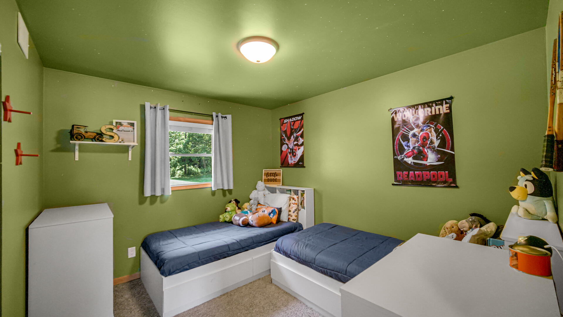 5202 Lynn Lane