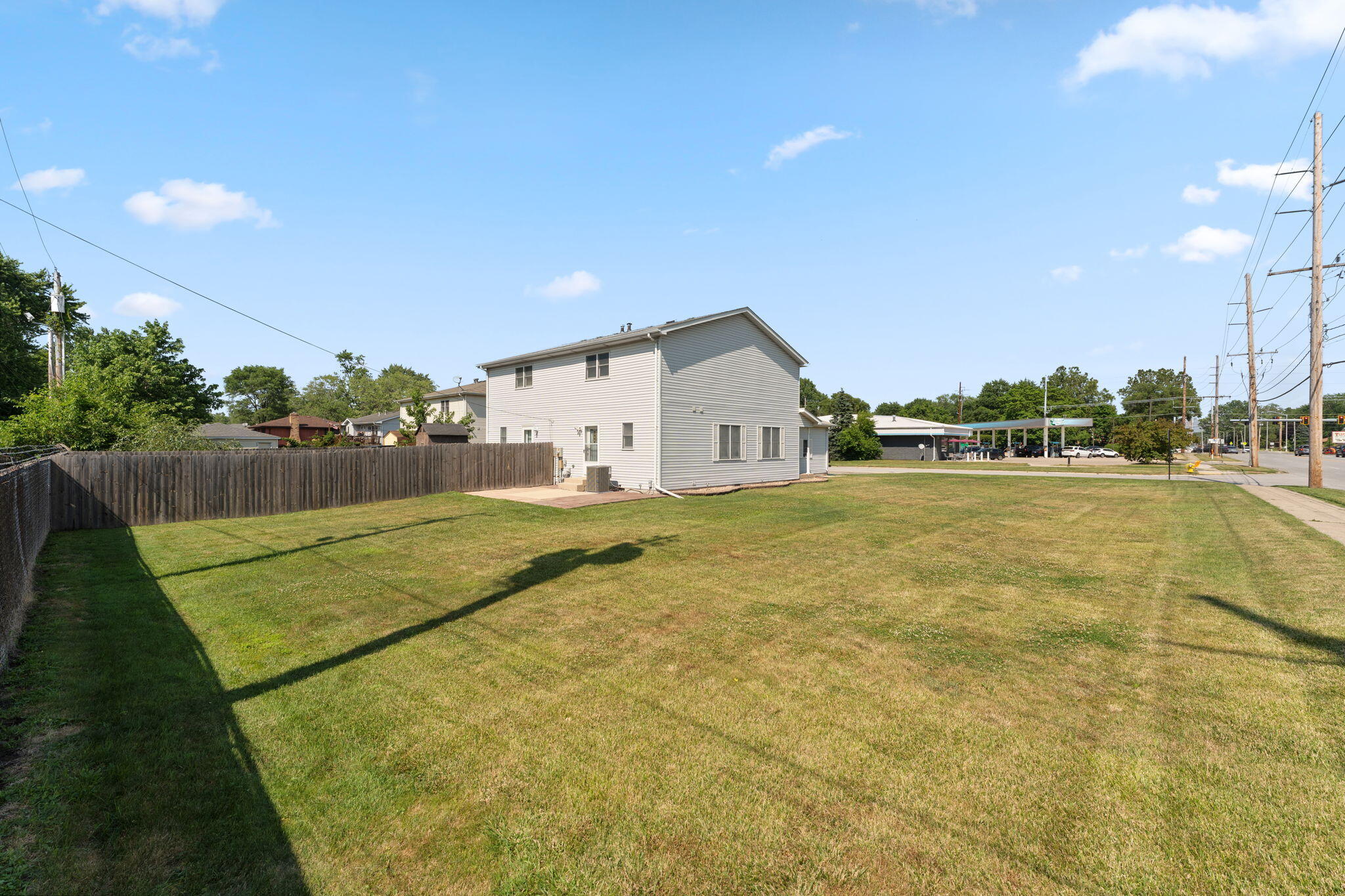 908 N Wheeler Street