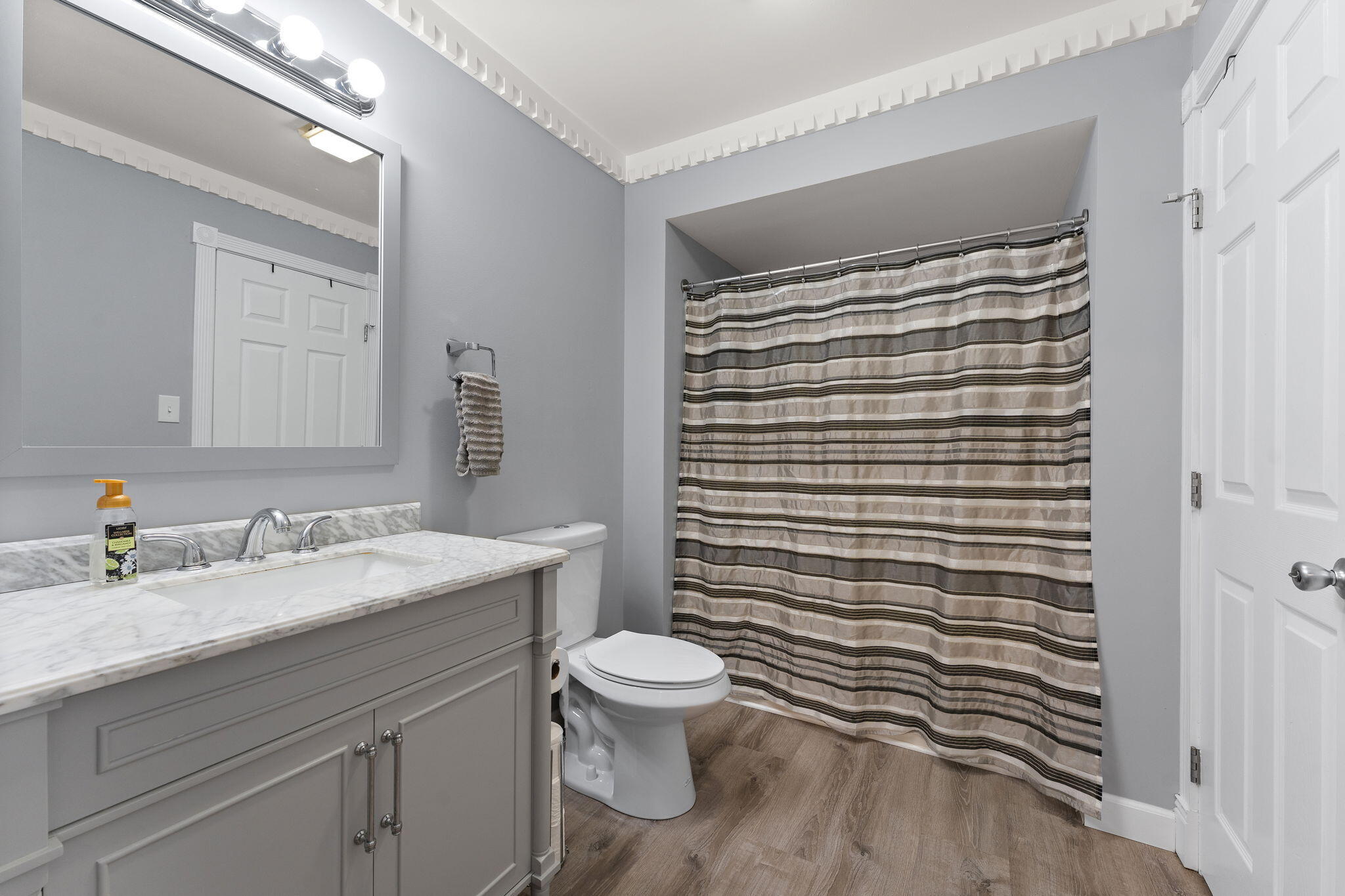 908 N Wheeler Street