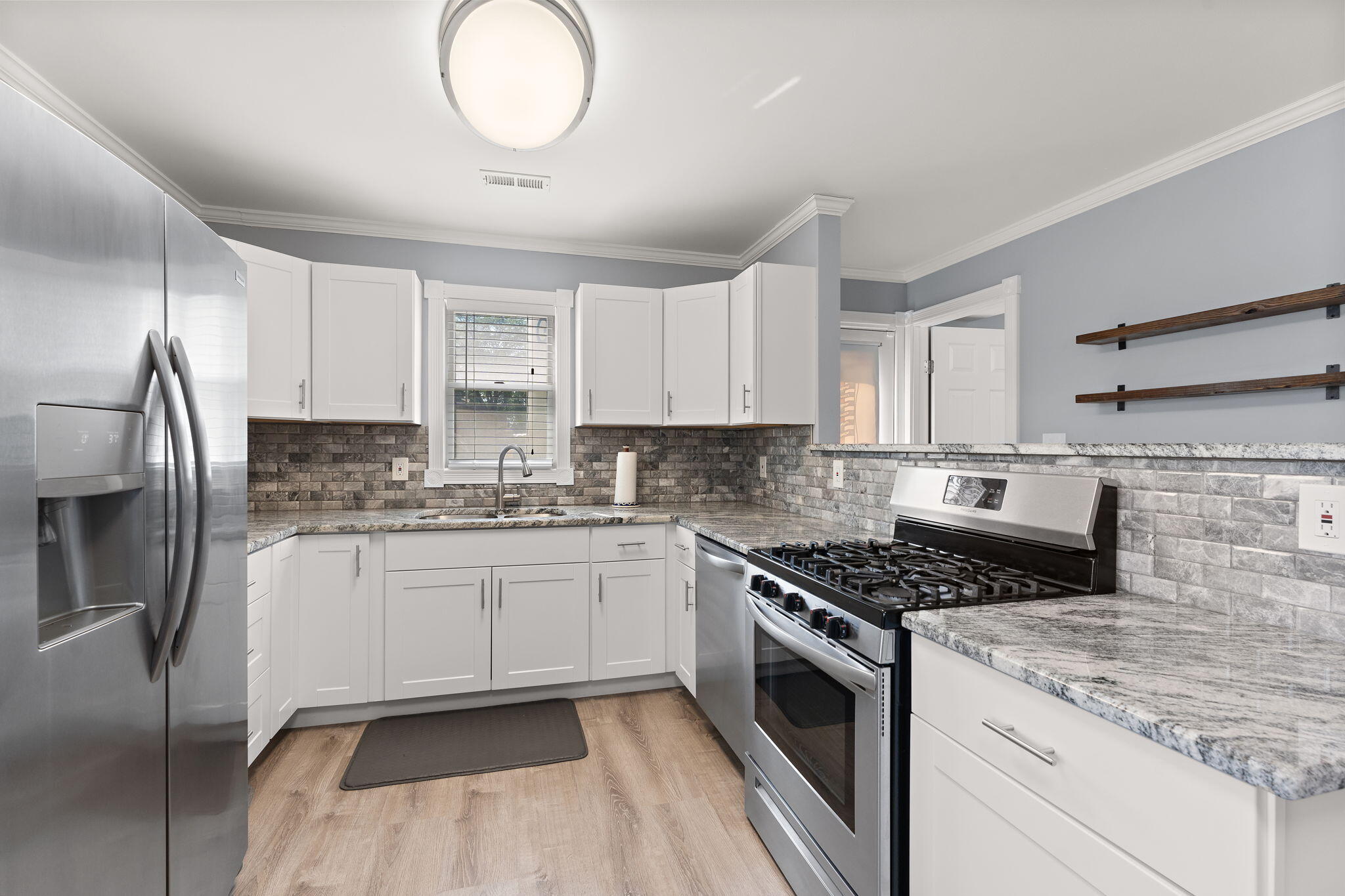 908 N Wheeler Street