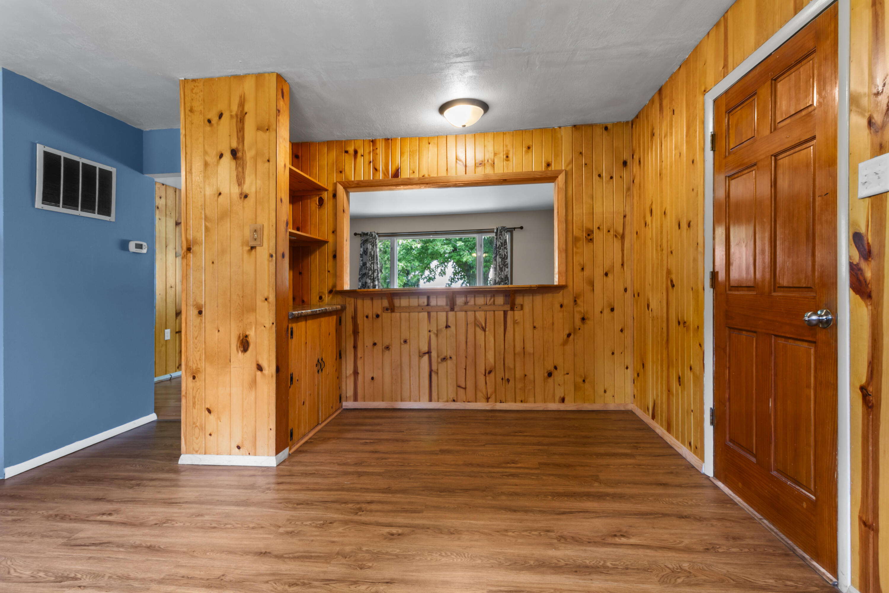 733 Fox River Road