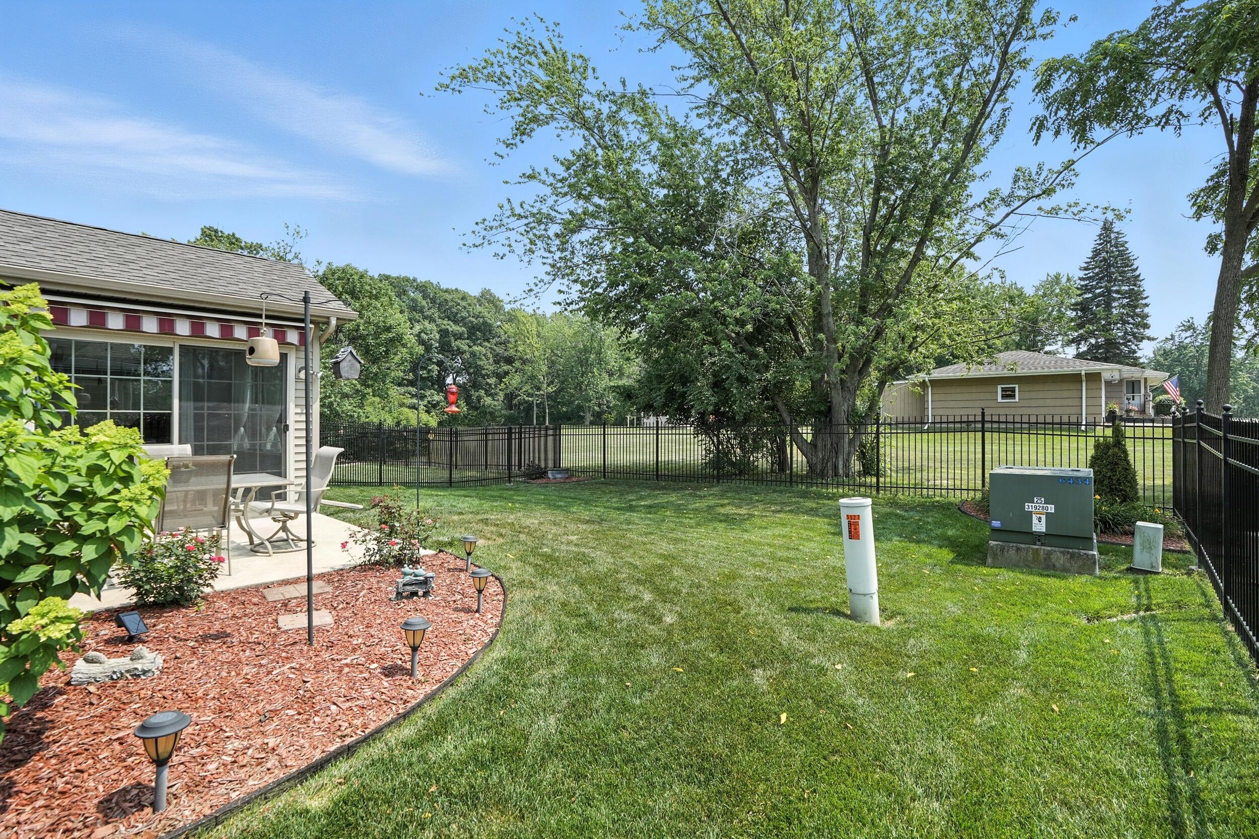 5527 Maggie Mae Court