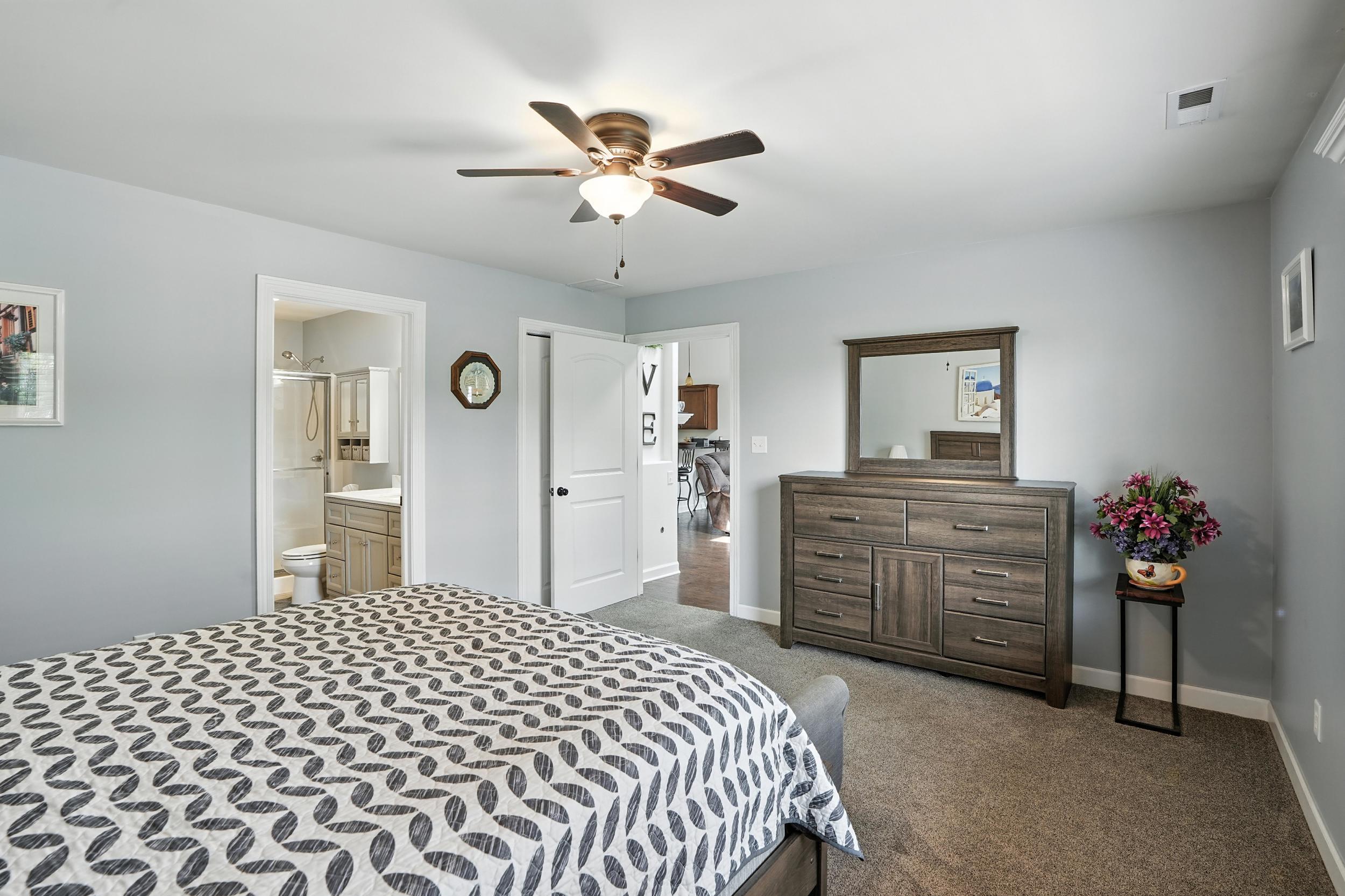 5527 Maggie Mae Court