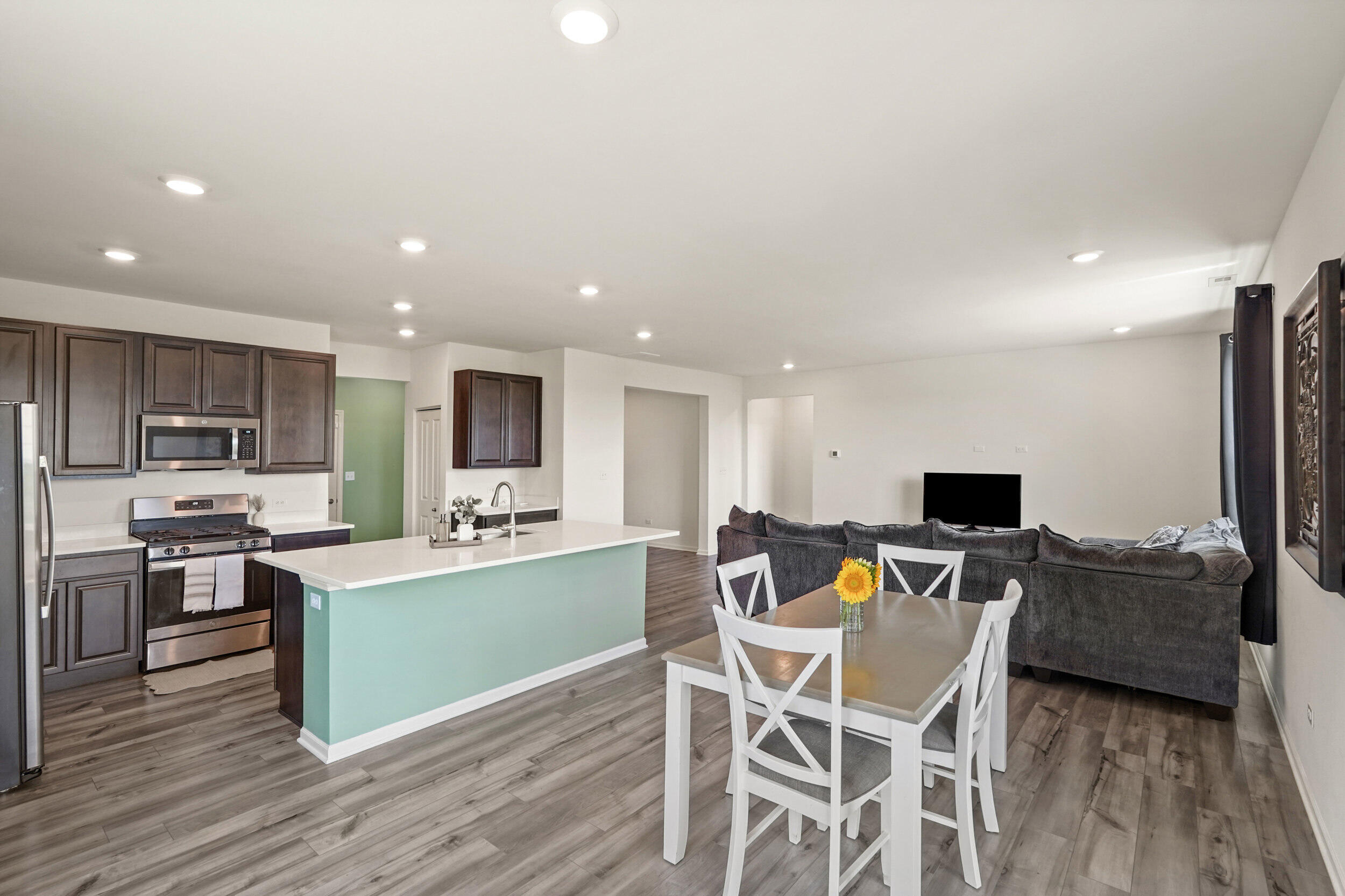 10101 W 146th Avenue