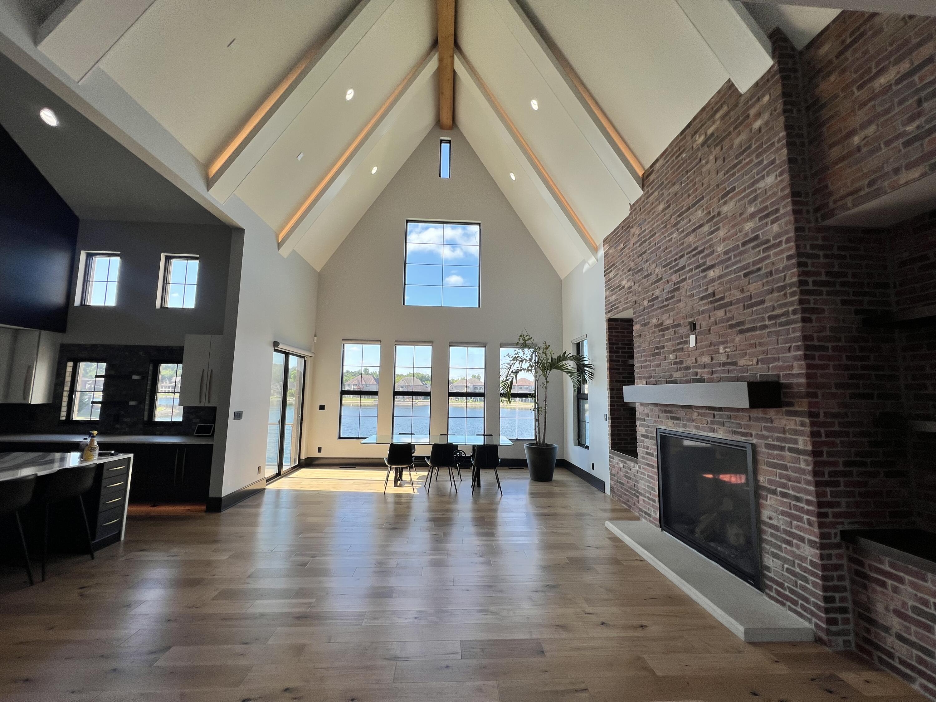 8845 Doubletree Drive N