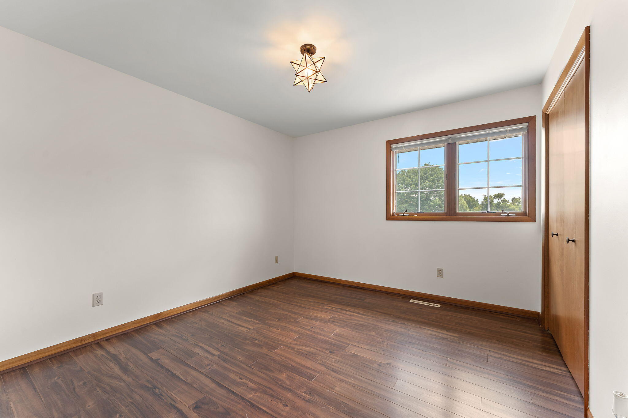 2722 Painted Leaf Court