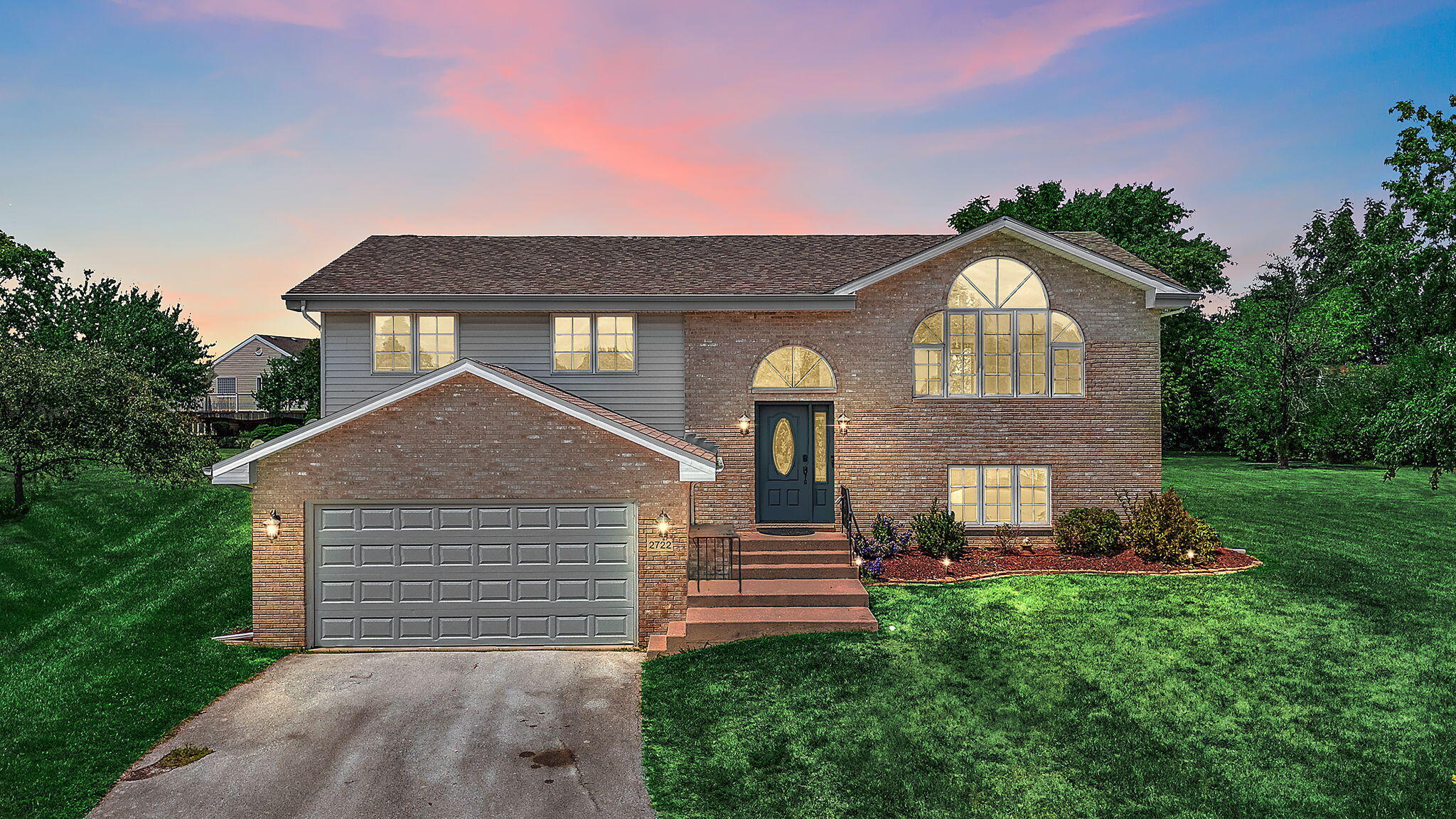 2722 Painted Leaf Court