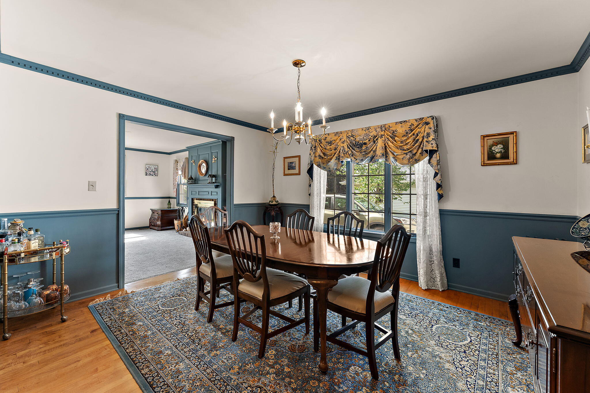 619 N Forest Avenue Unit: 46319