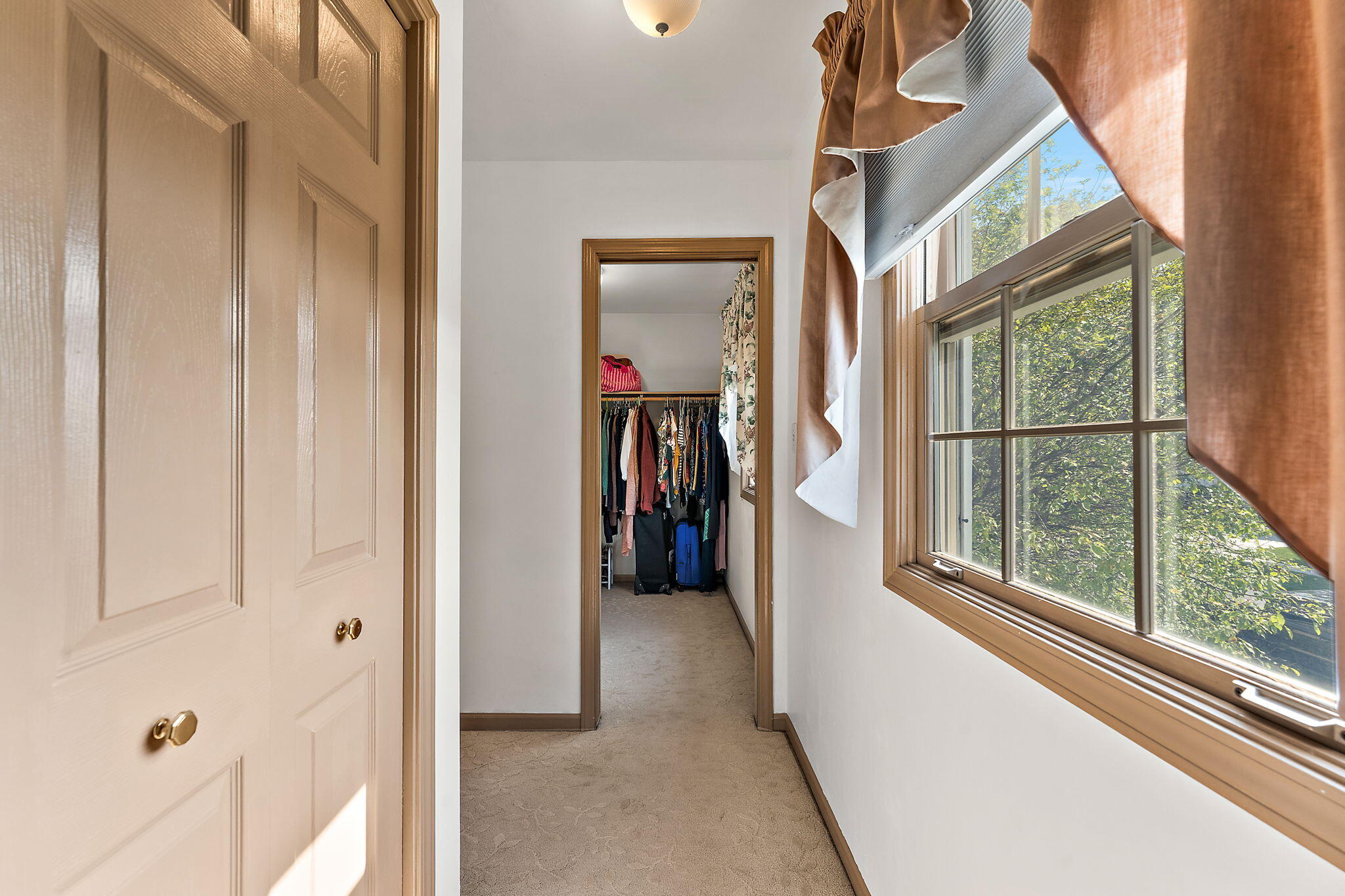 619 N Forest Avenue Unit: 46319