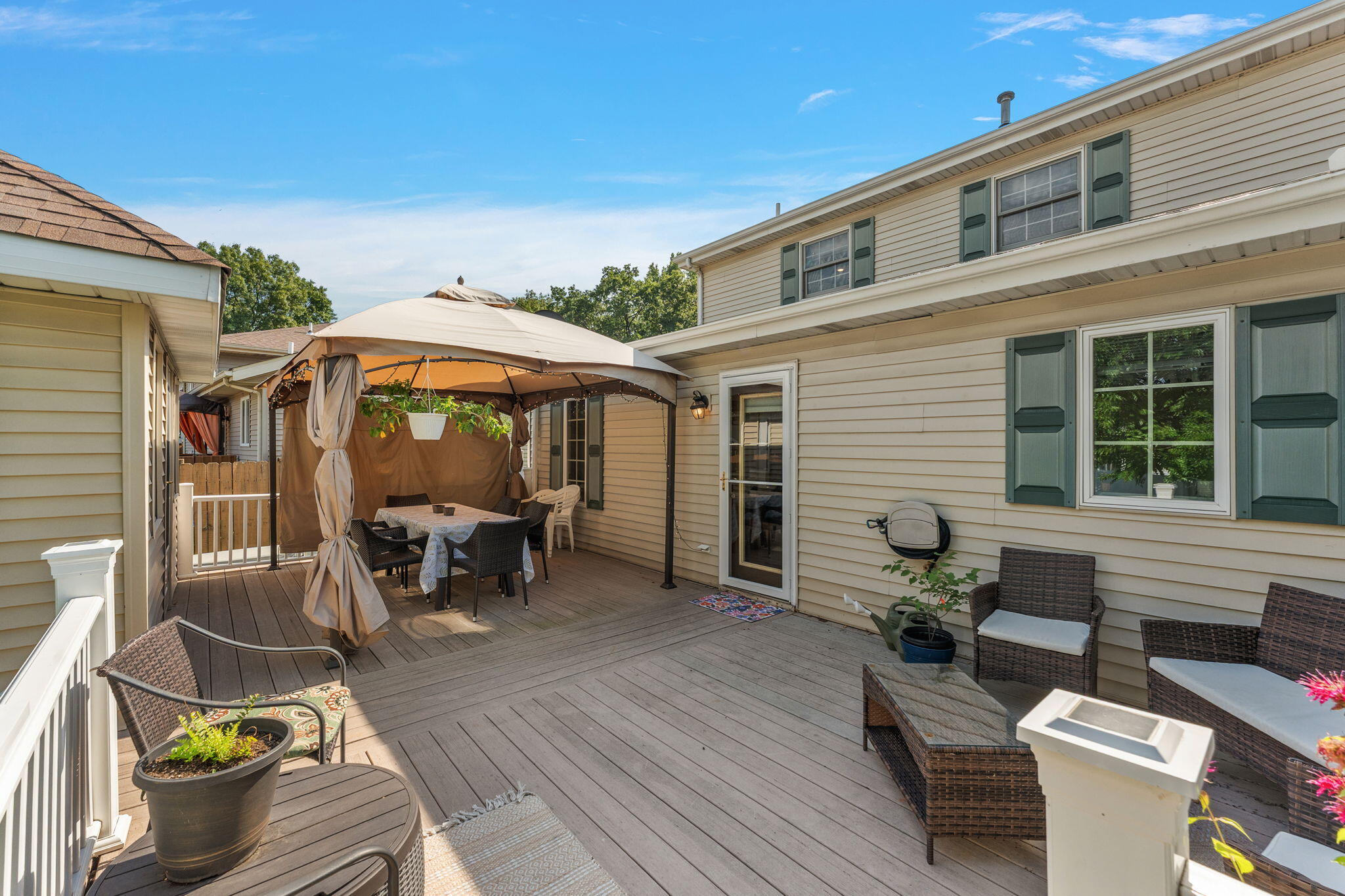 619 N Forest Avenue Unit: 46319
