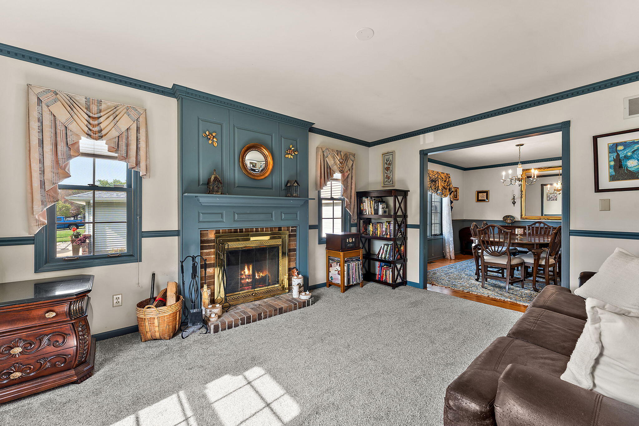 619 N Forest Avenue Unit: 46319