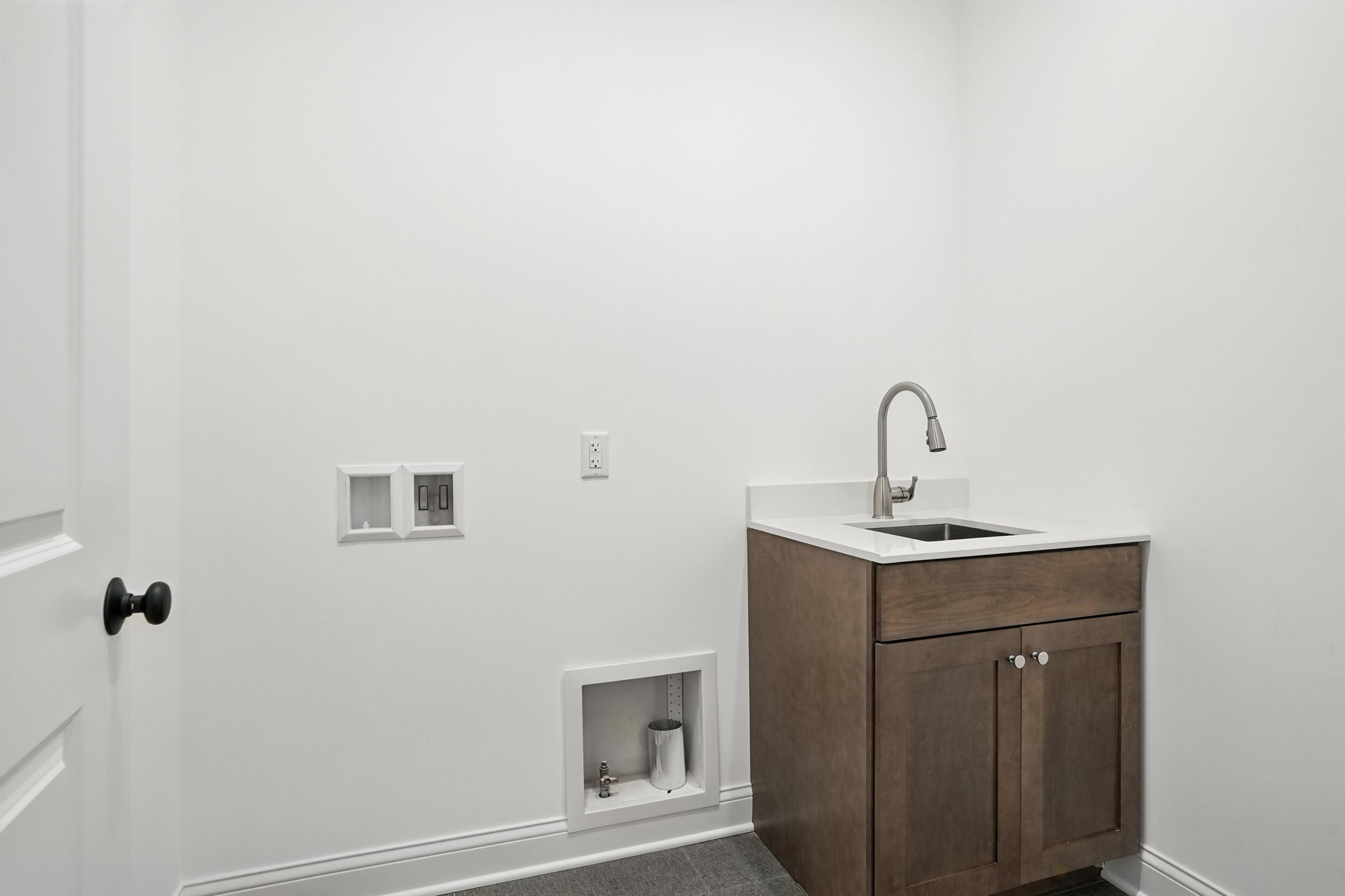 908 Mary Ellen Drive