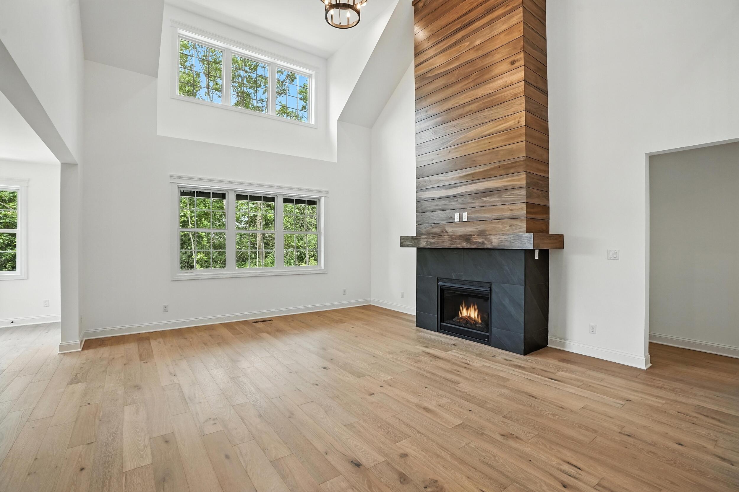 908 Mary Ellen Drive