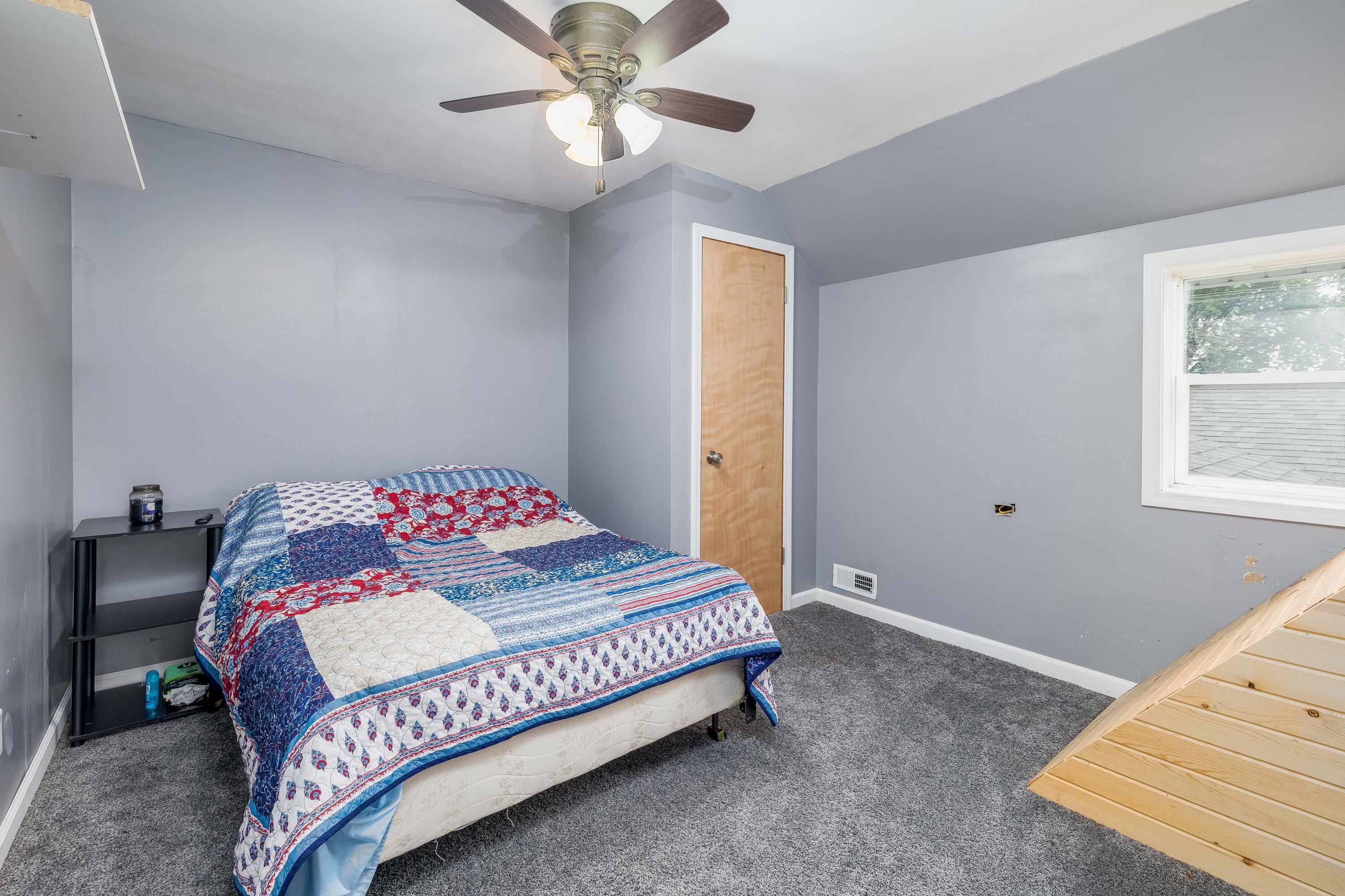 526 E Elm Street