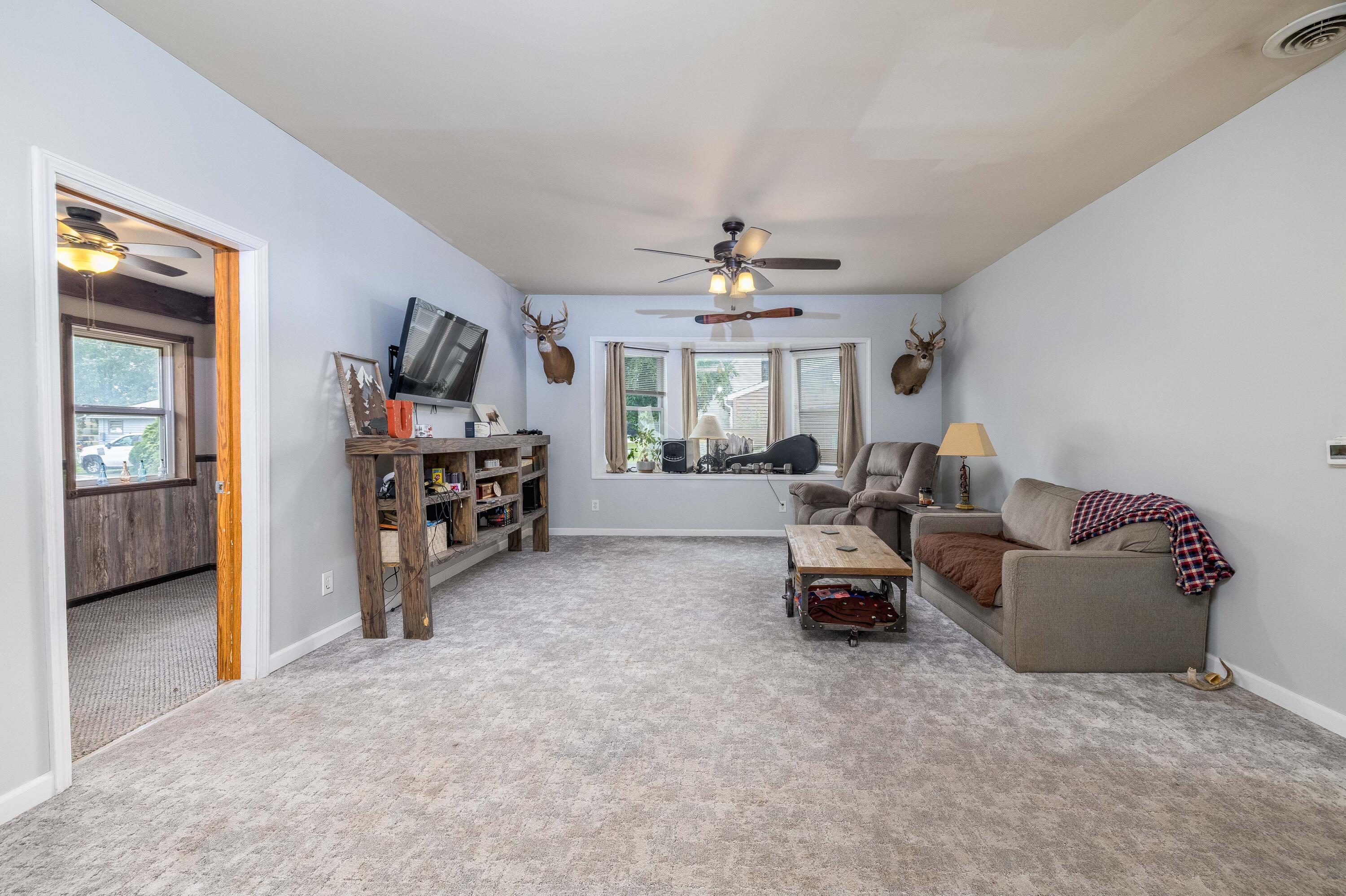 526 E Elm Street
