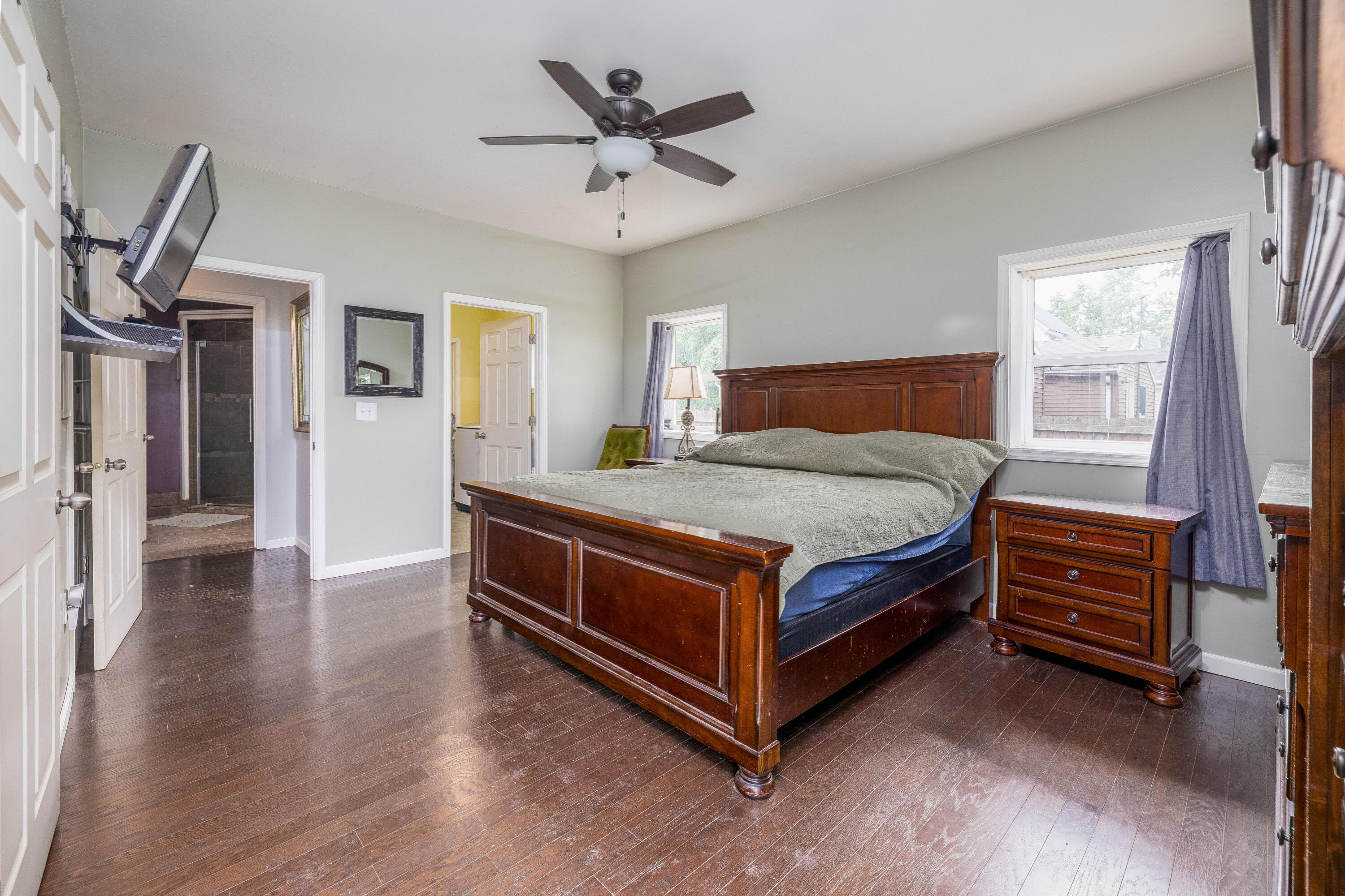 526 E Elm Street