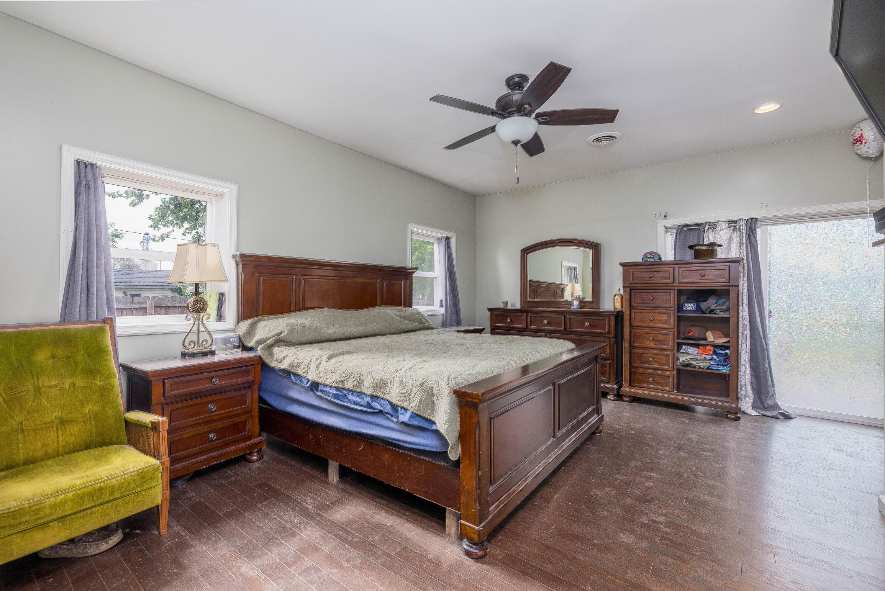 526 E Elm Street