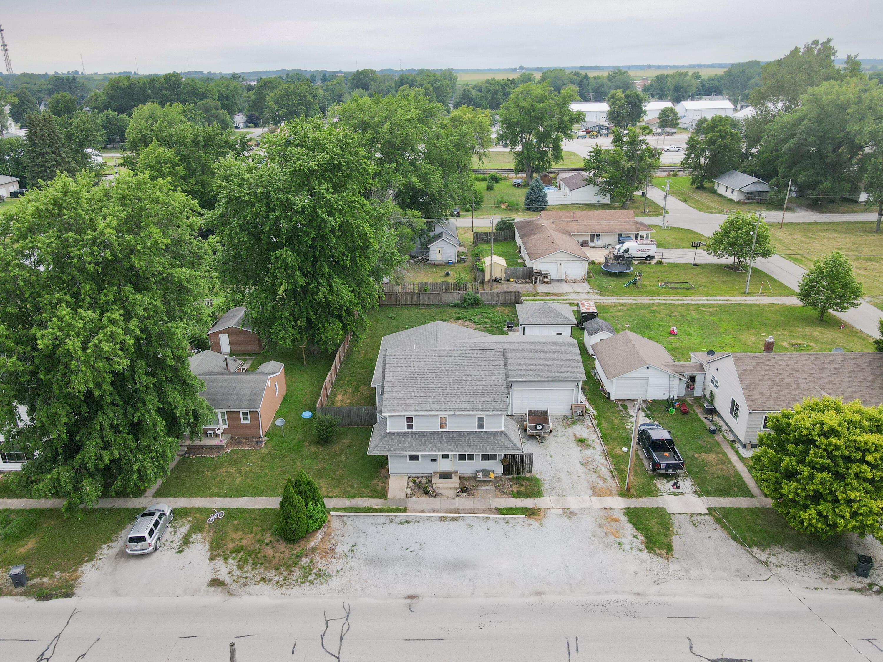 526 E Elm Street
