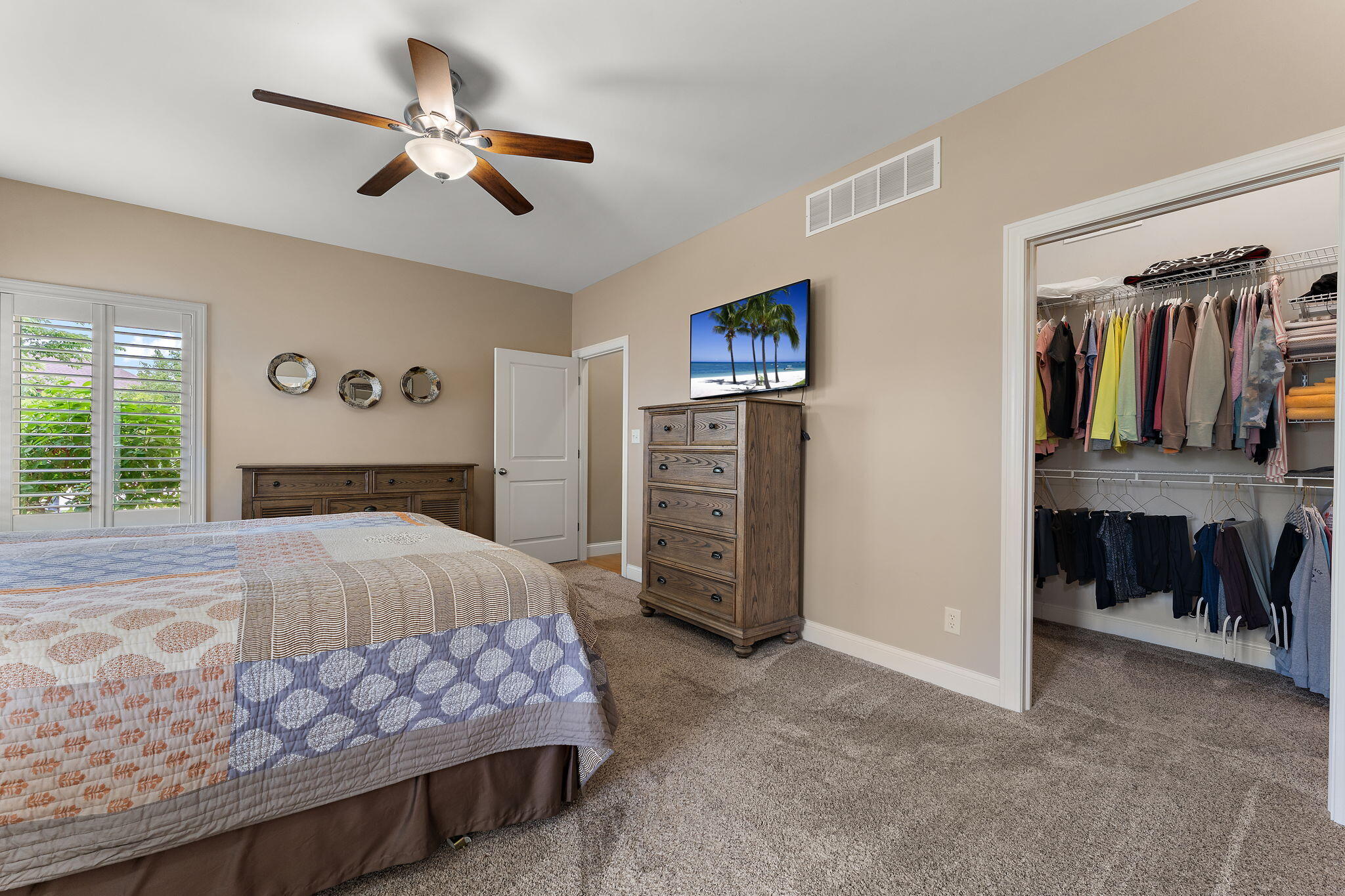 8437 Willow Haven Drive
