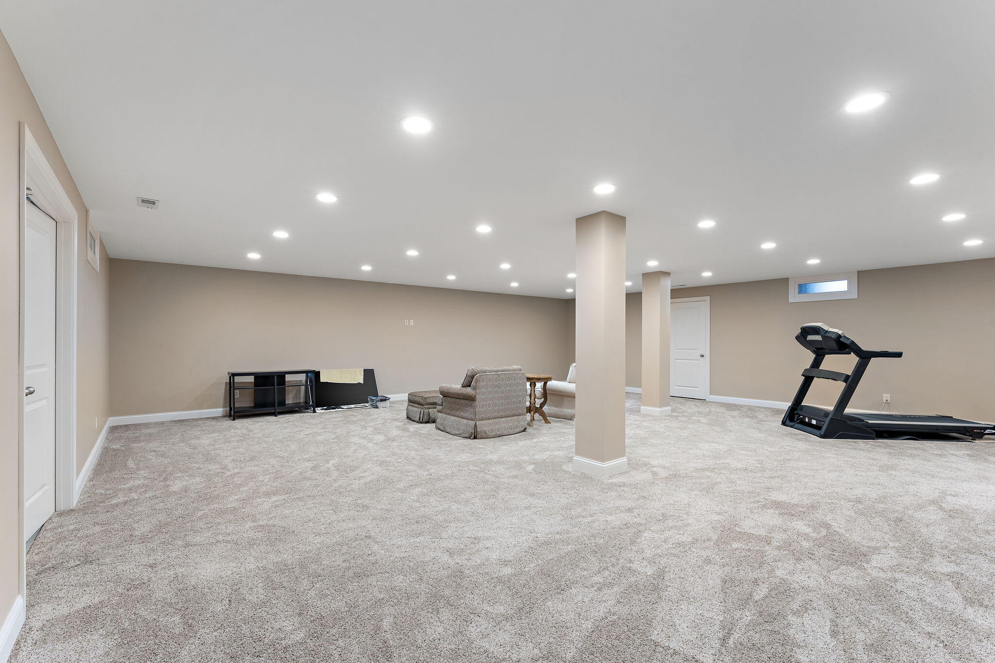 8437 Willow Haven Drive