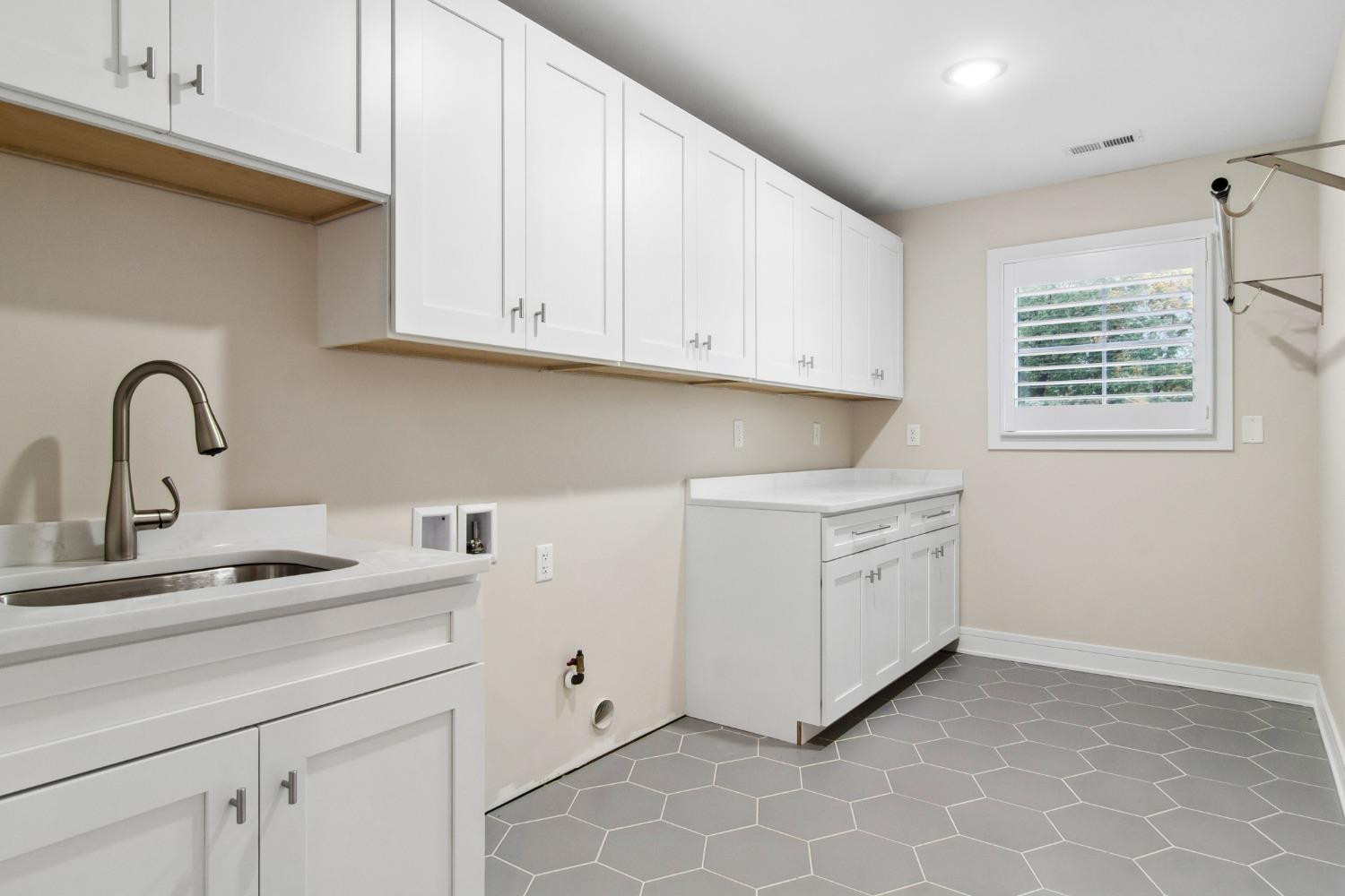 9609 Fescue Drive
