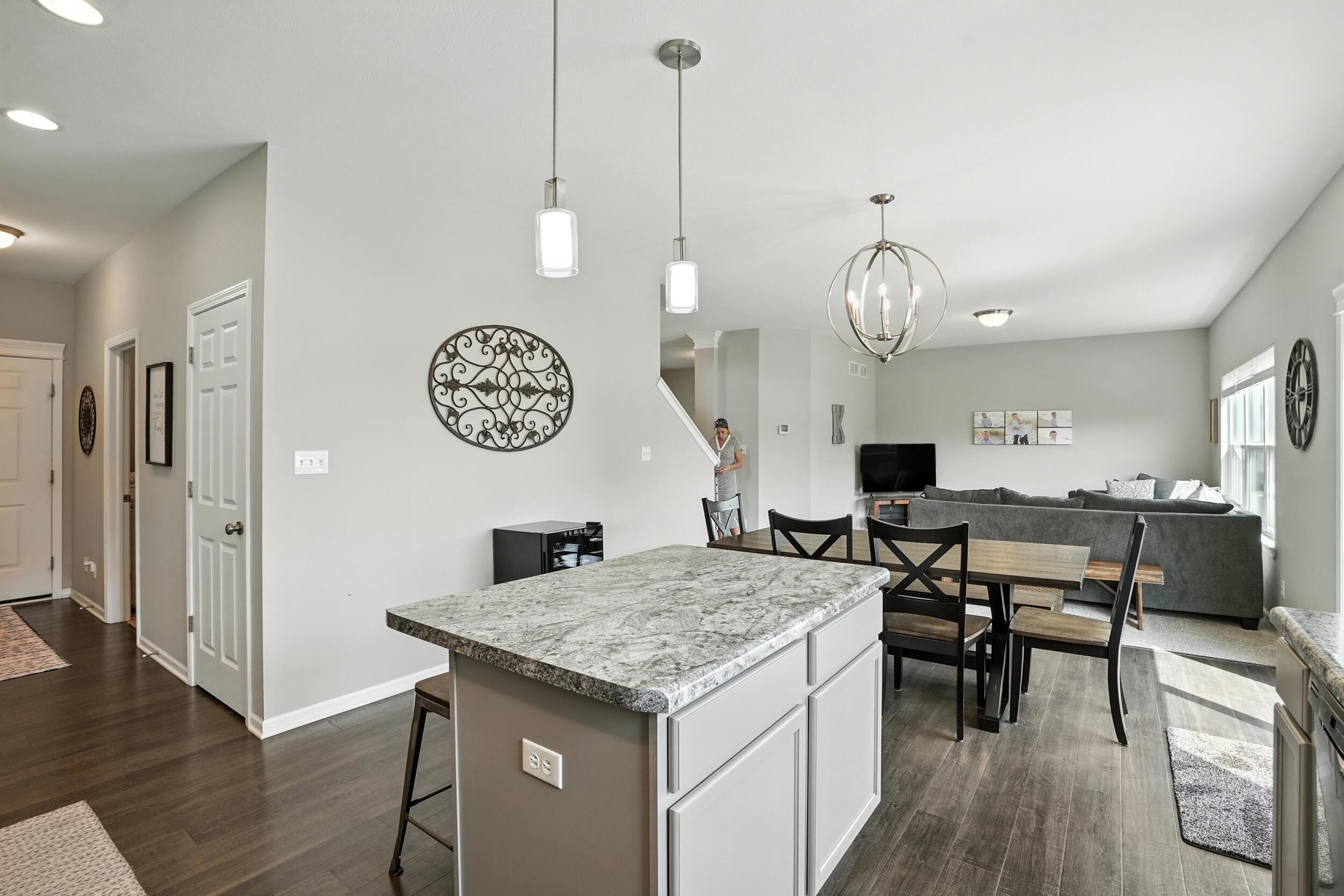 543 Chicory Lane