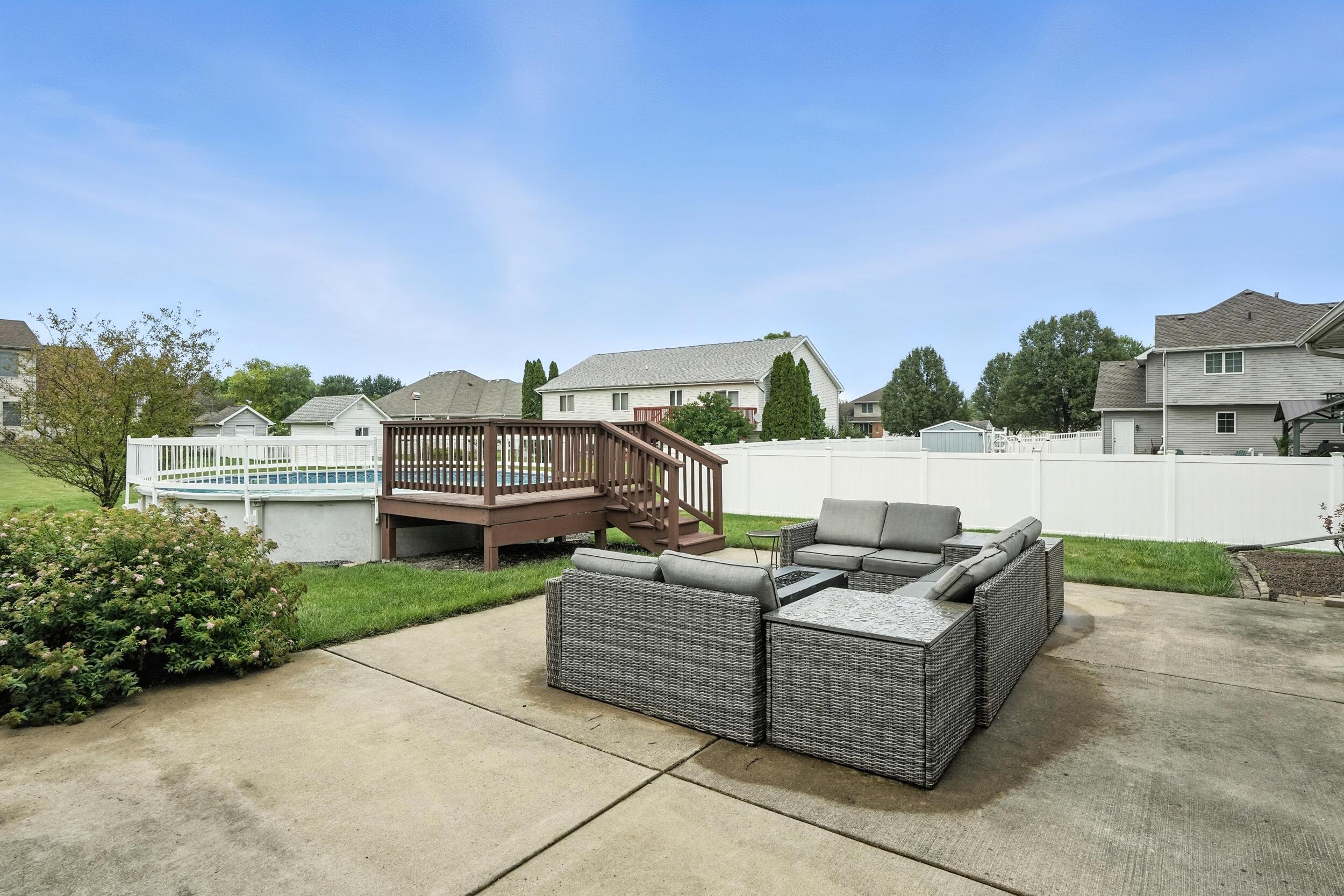 8610 W 92nd Lane