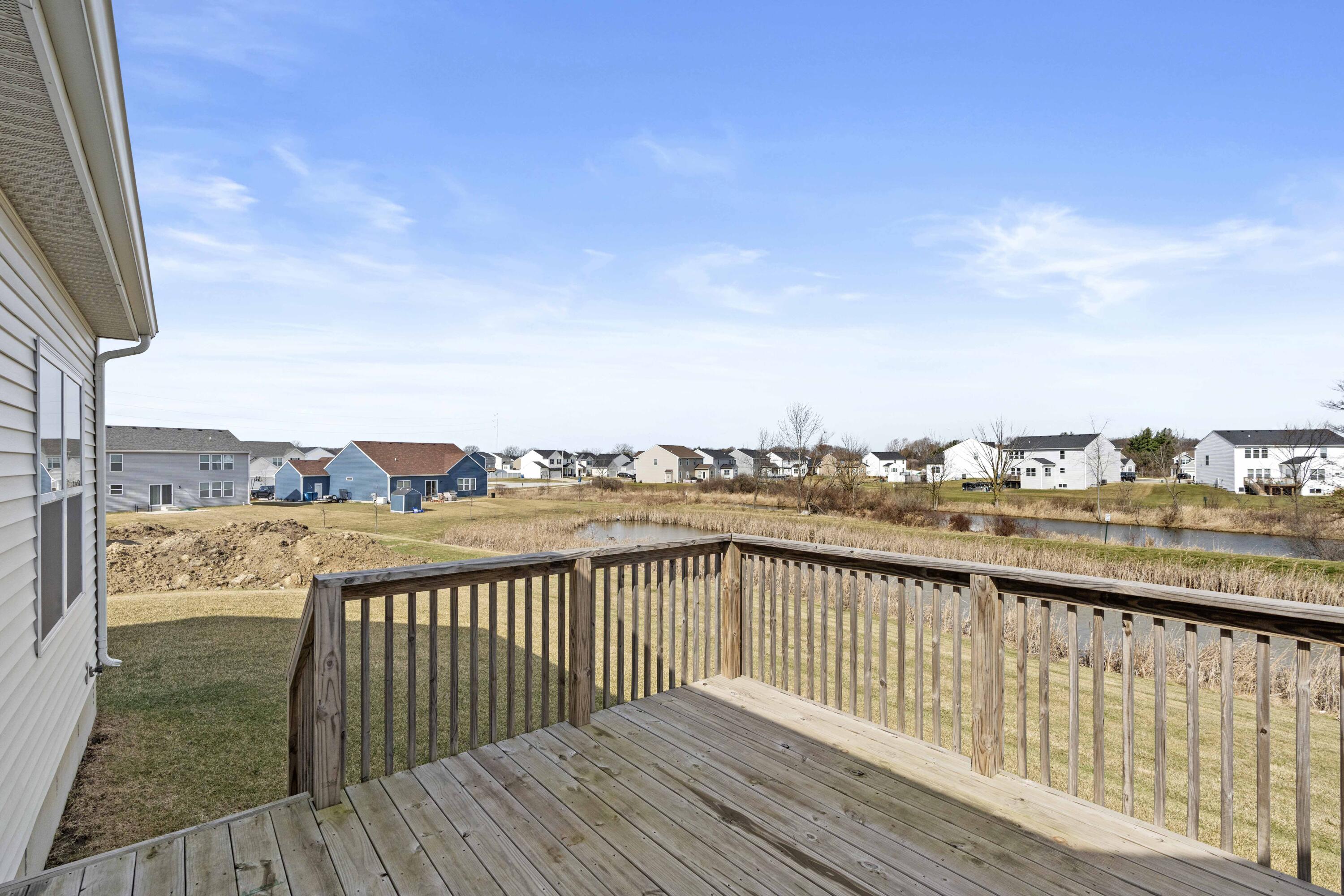 5652 Burr Rdg Circle