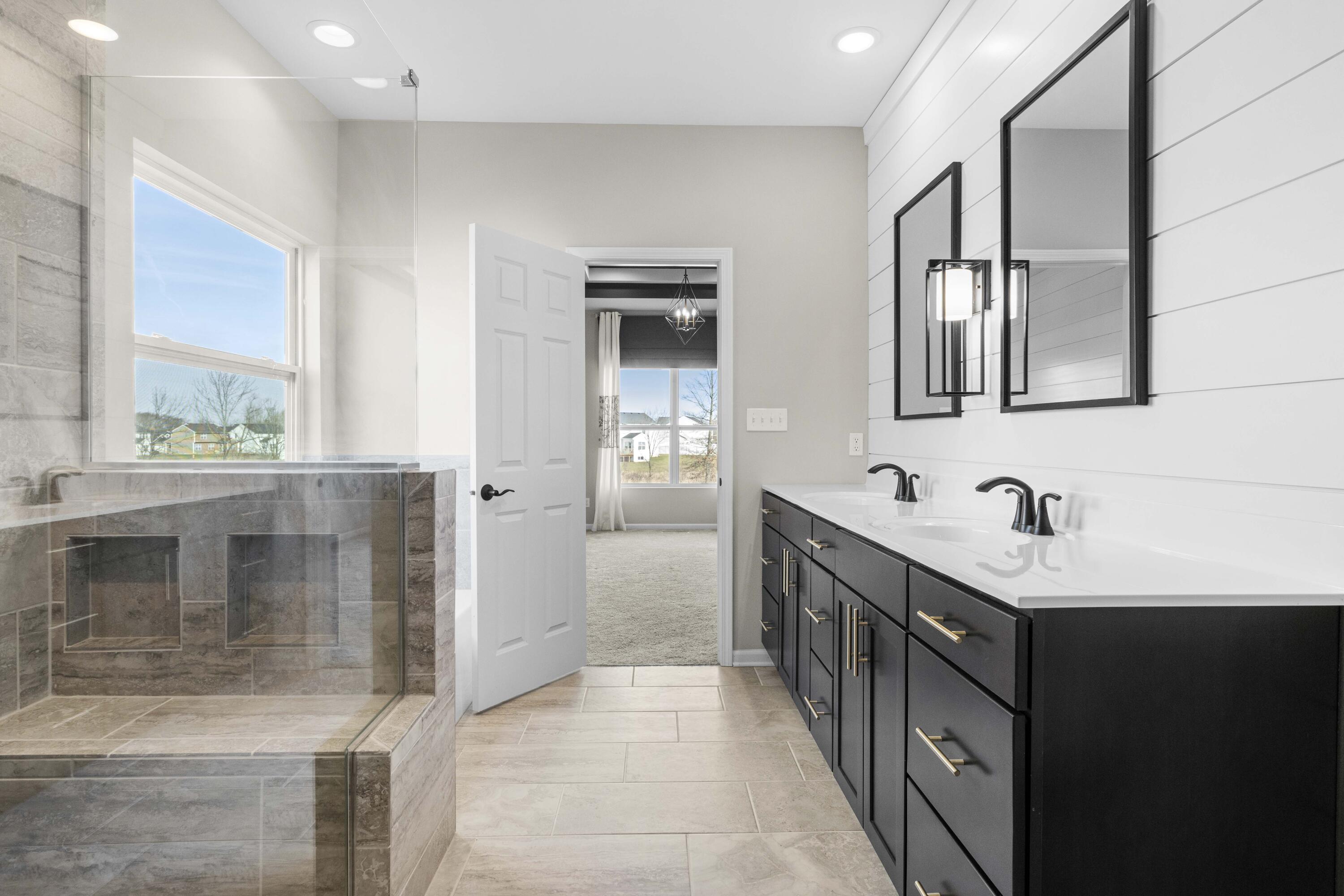 5652 Burr Rdg Circle