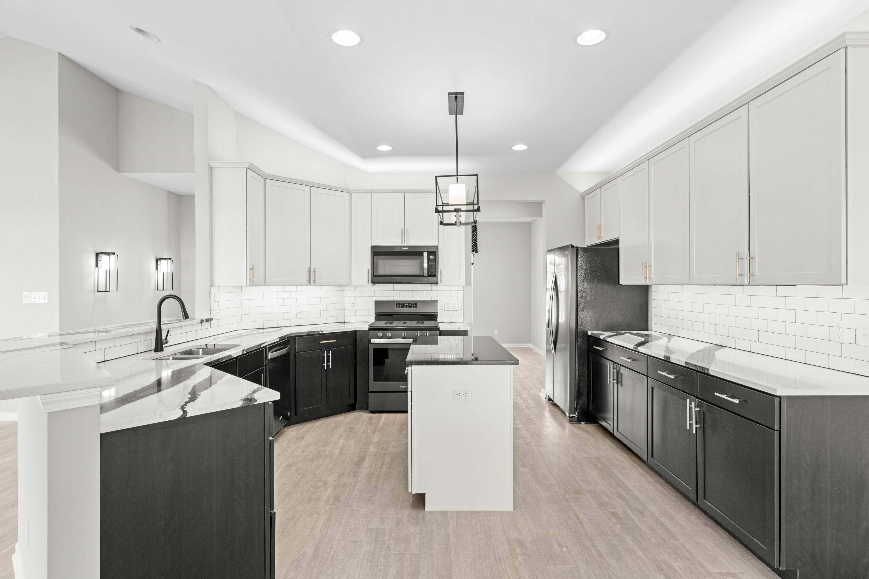5652 Burr Rdg Circle
