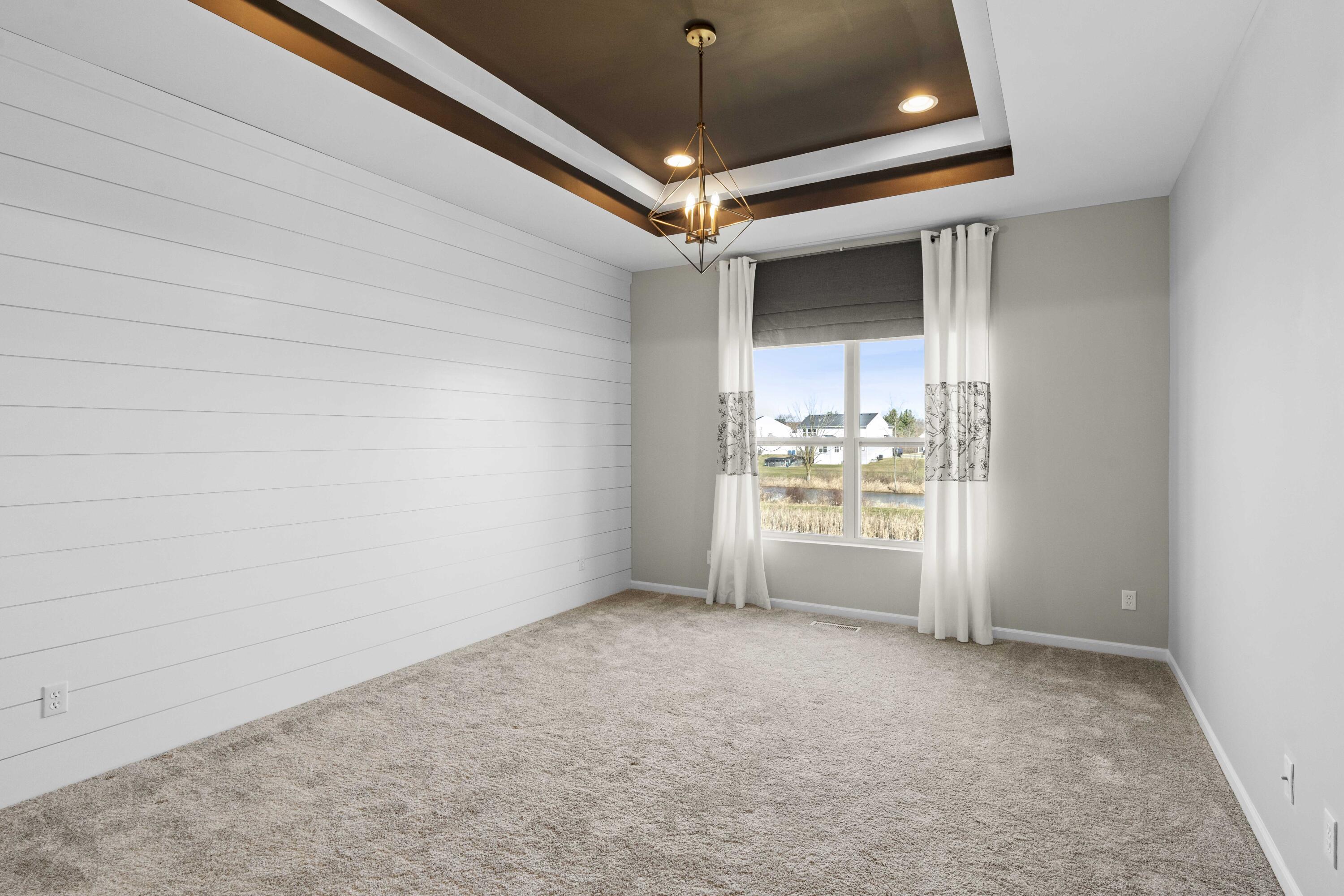 5652 Burr Rdg Circle