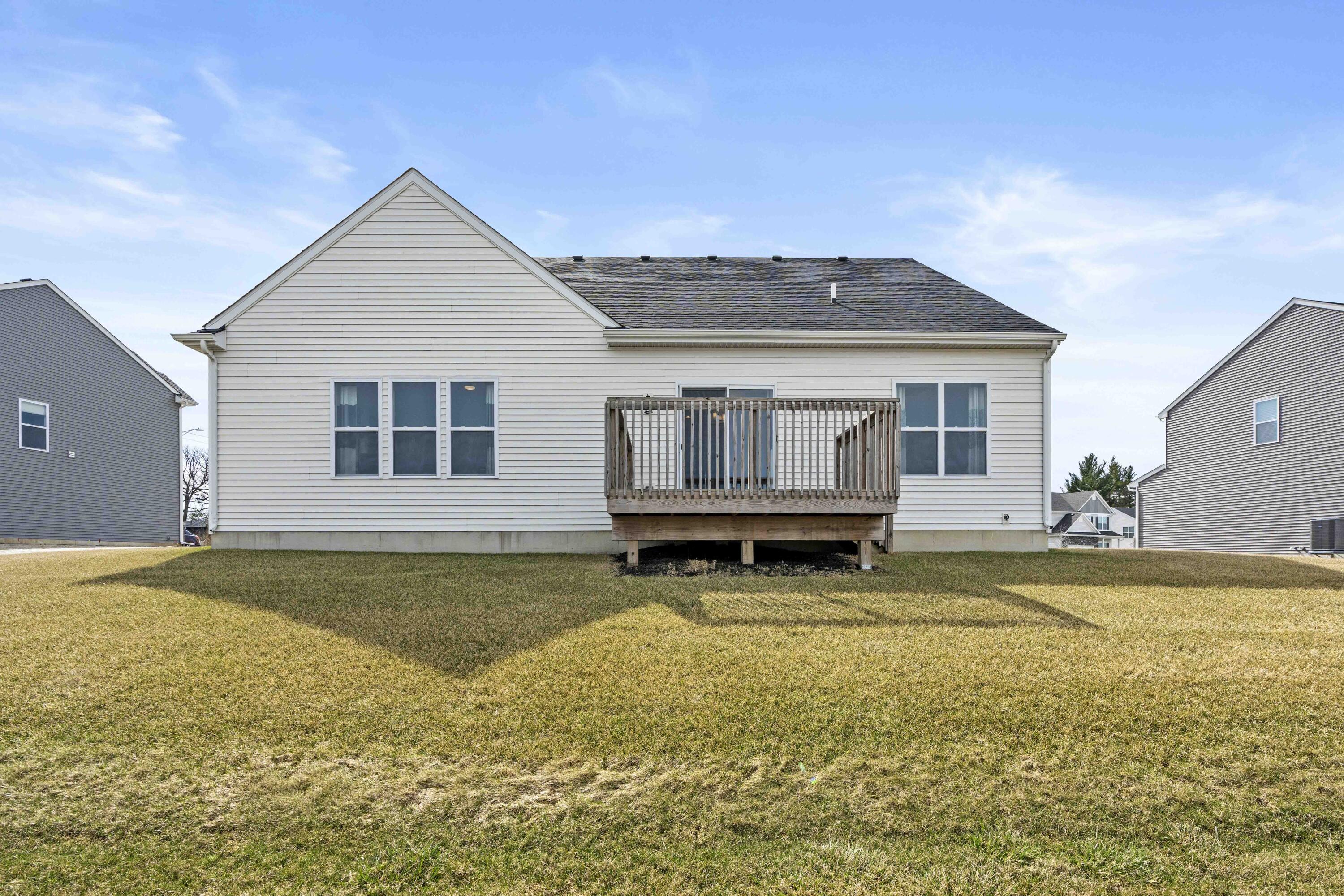 5652 Burr Rdg Circle