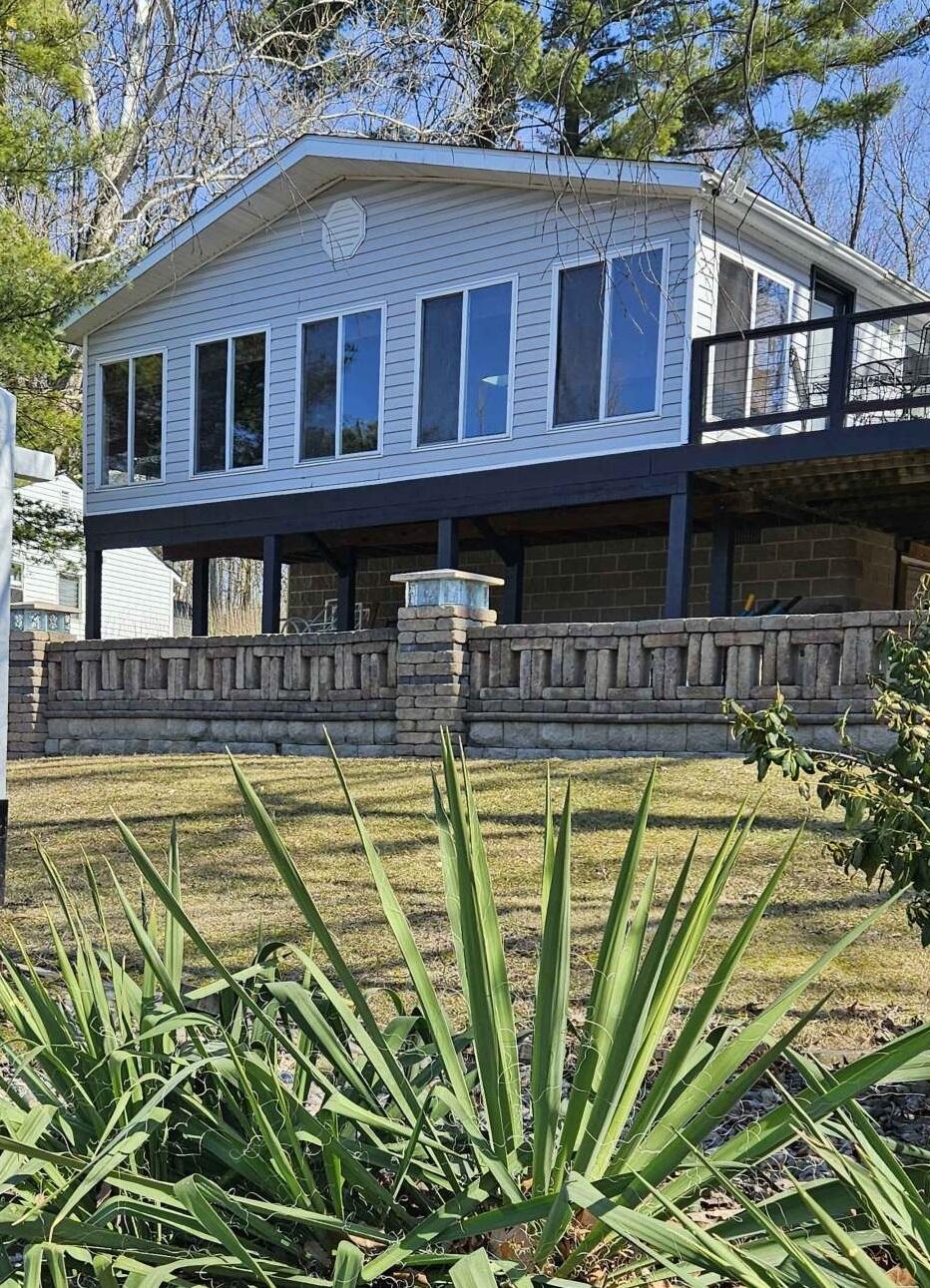 8176 N Hickman Road