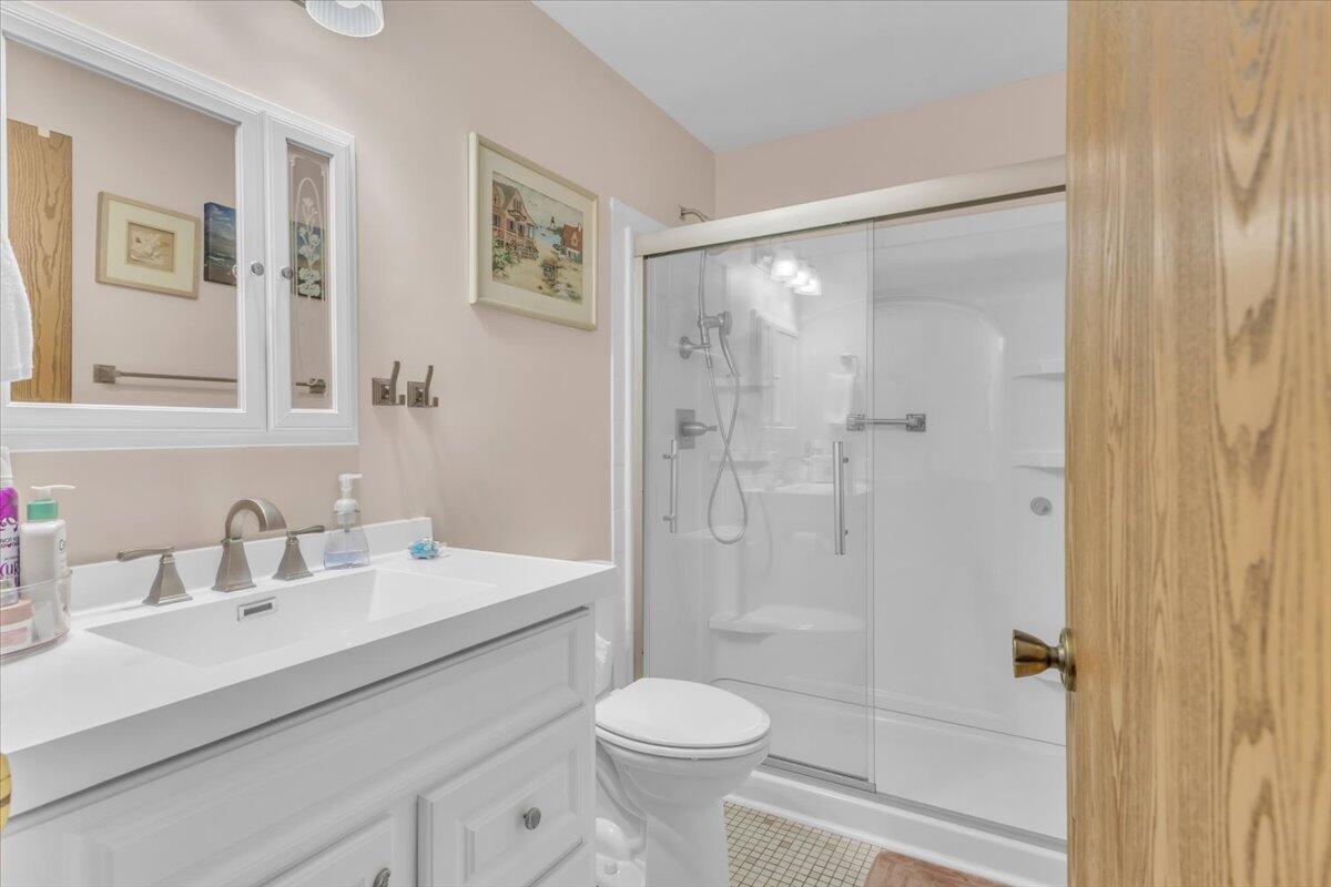 369 Summit Park Court W